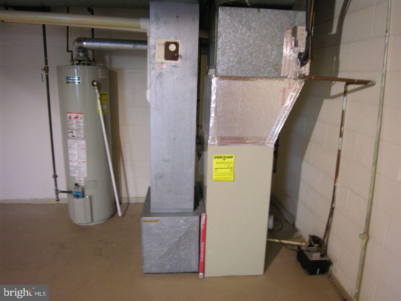 PLEASUREVILLE - Residential