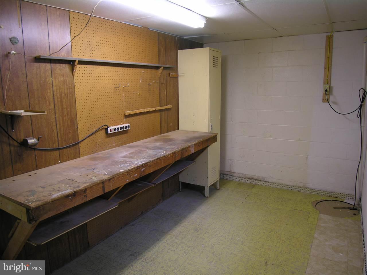 PLEASUREVILLE - Residential