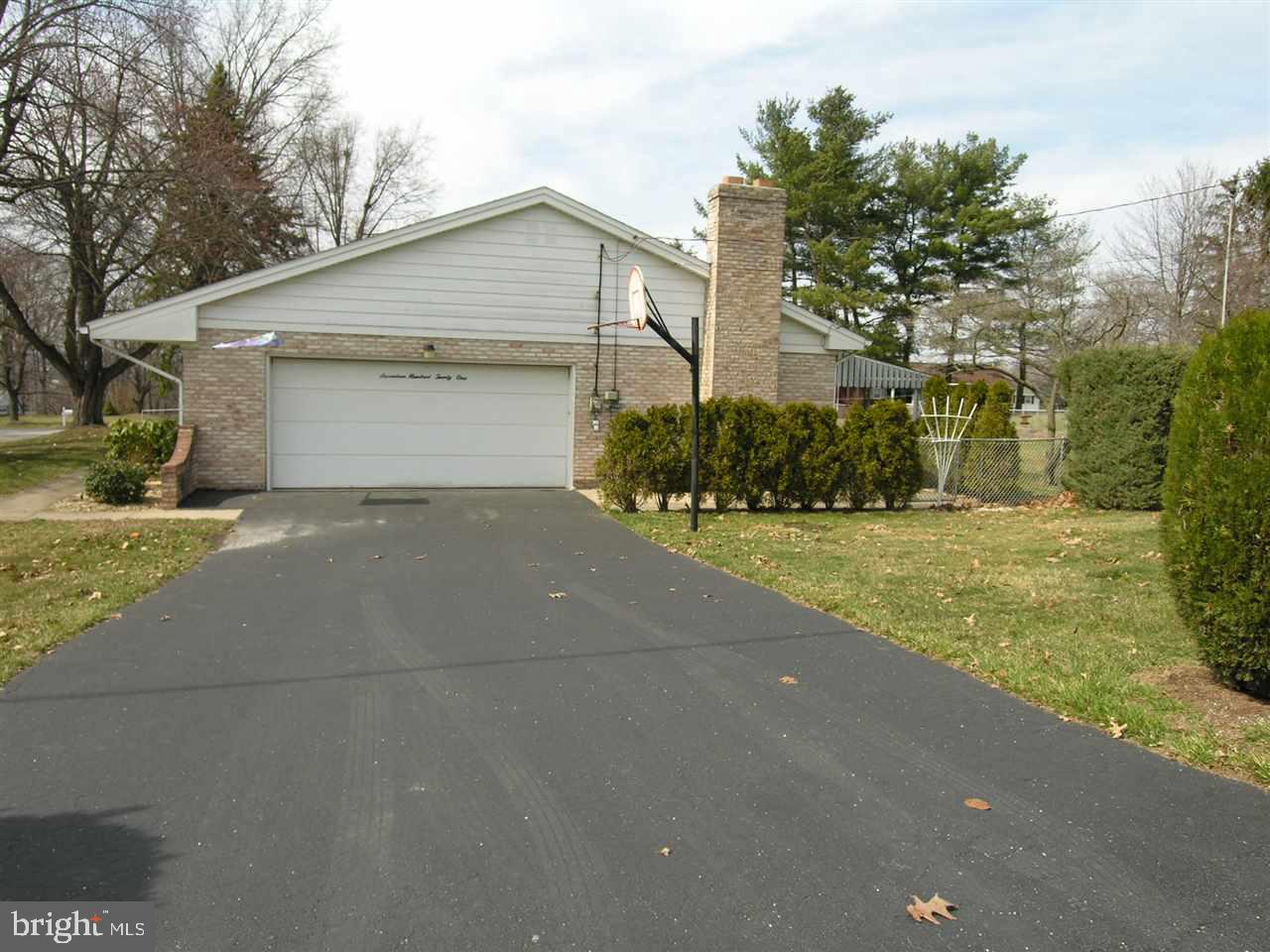 PLEASUREVILLE - Residential