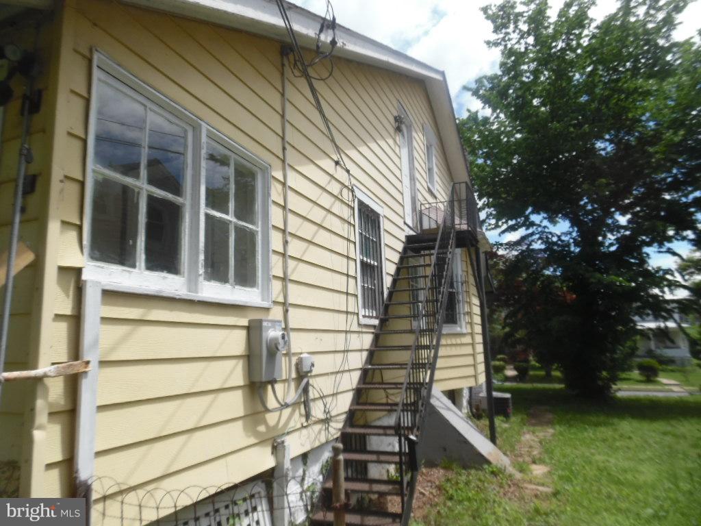 GARWYN OAKS - Residential