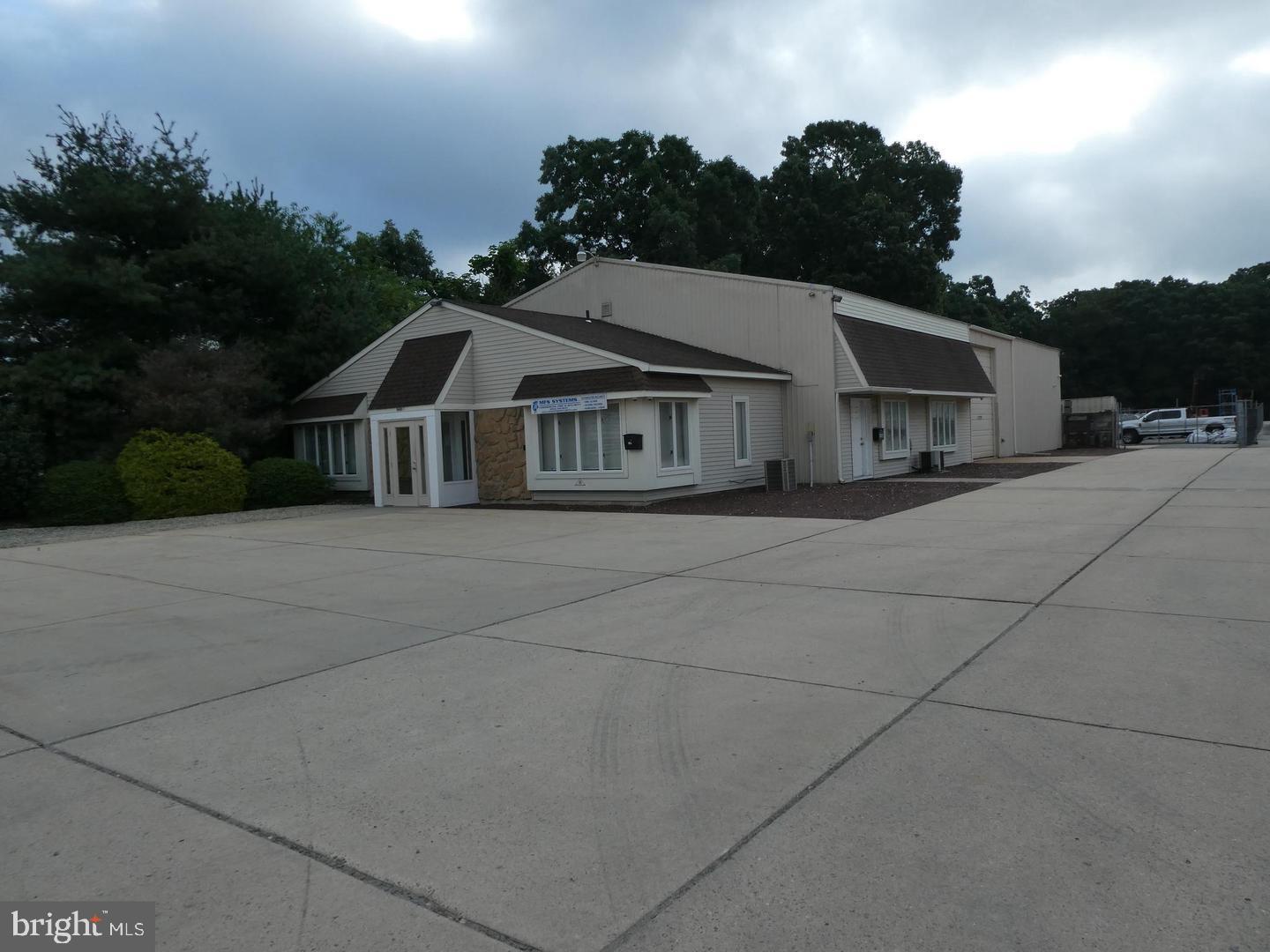 648 CROSS KEYS ROAD
