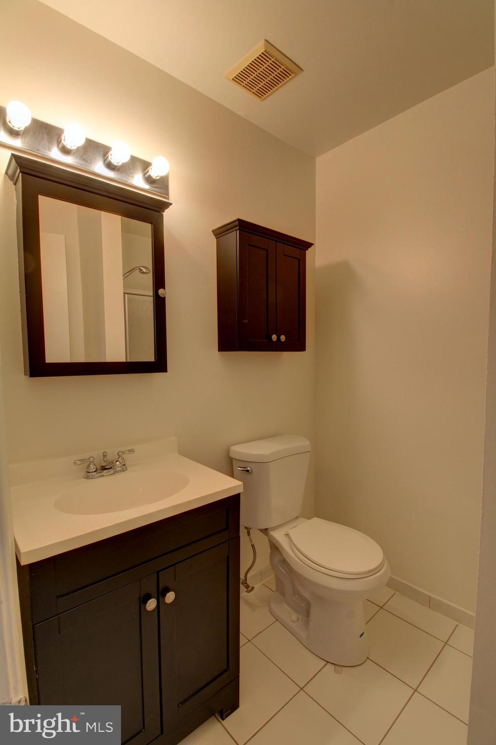 LEEDS SQUARE - Residential