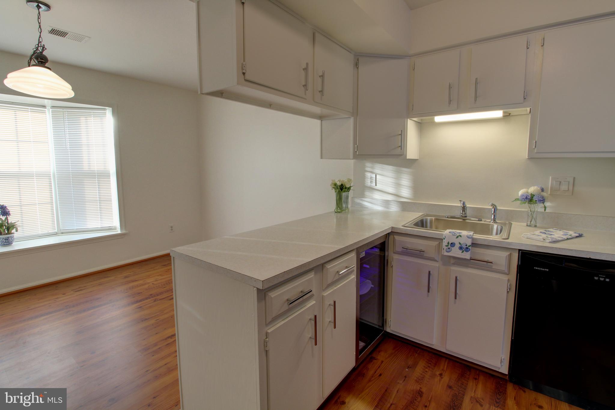 LEEDS SQUARE - Residential