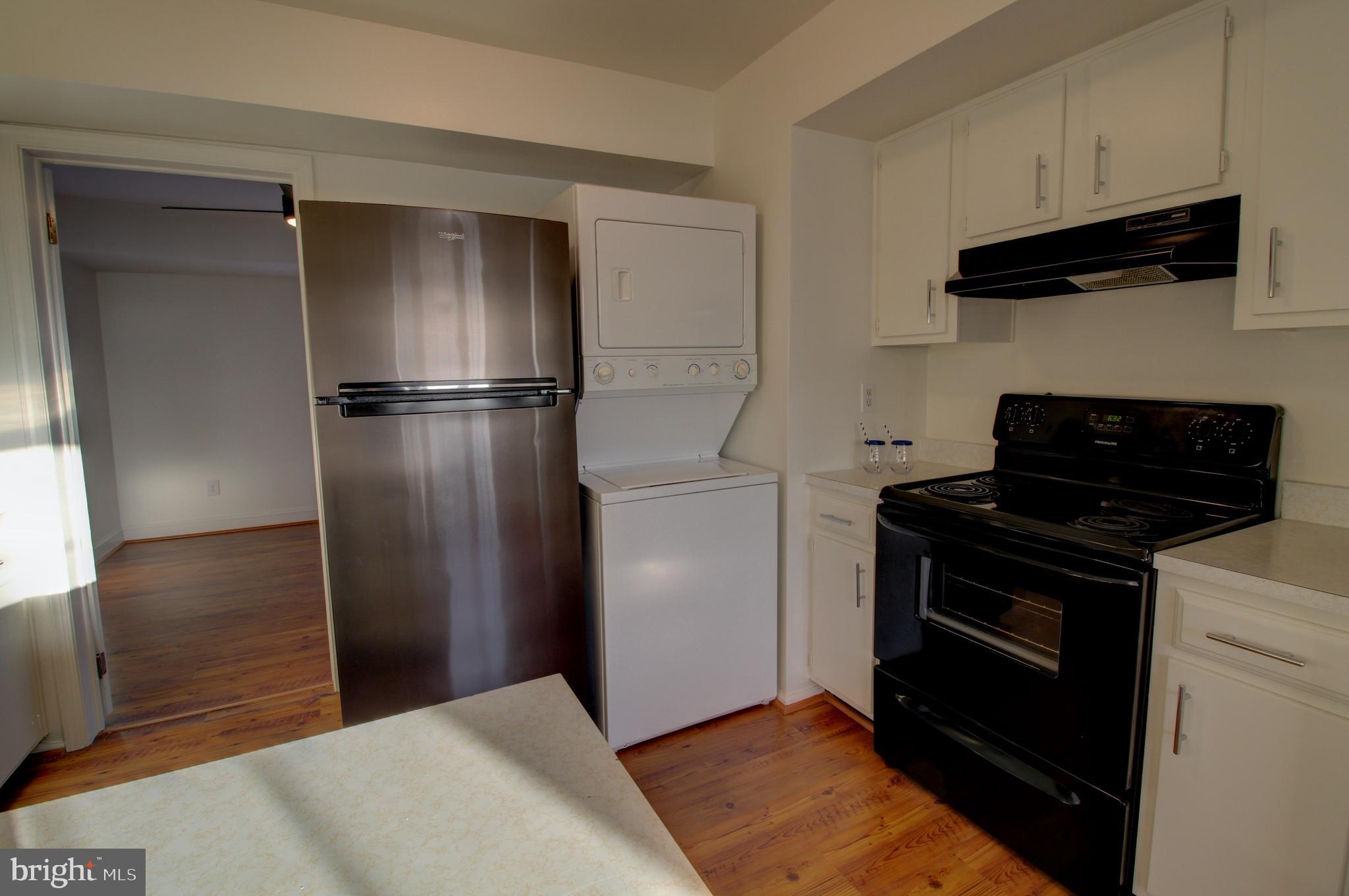 LEEDS SQUARE - Residential