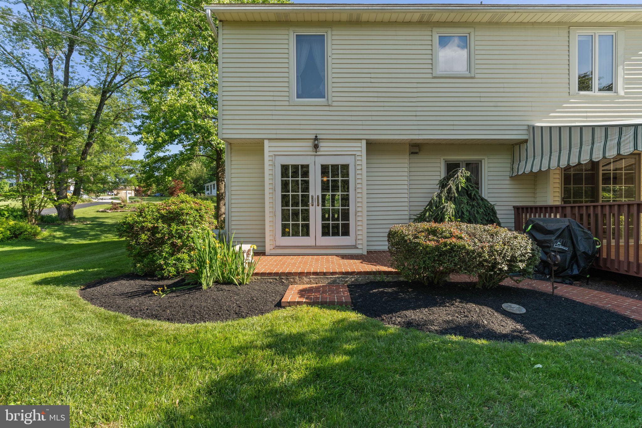 60 S FORGE MANOR DRIVE