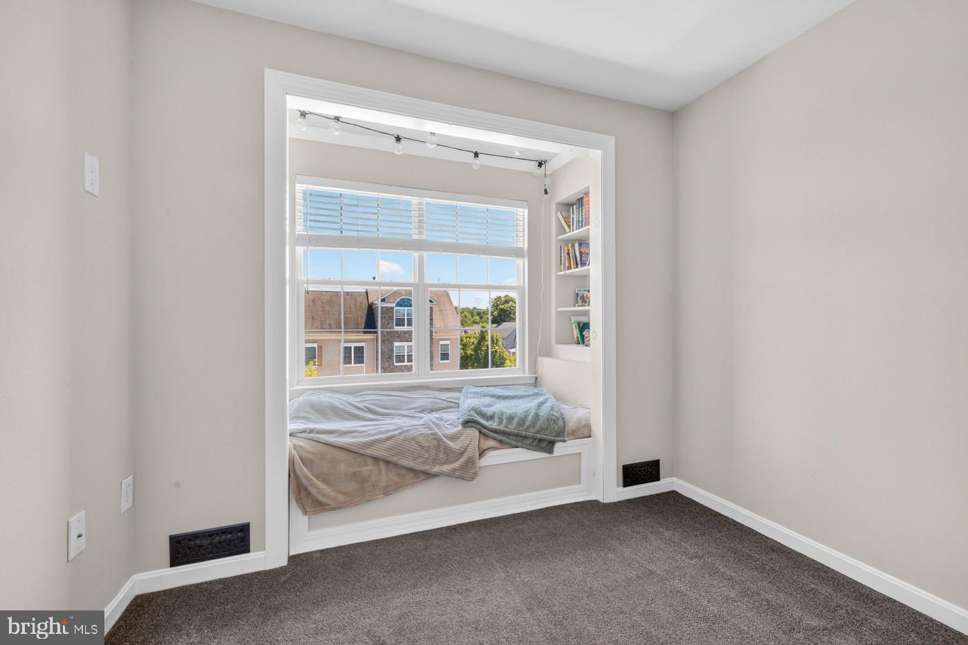 PRINCE FREDERICK CROSSING - Residential
