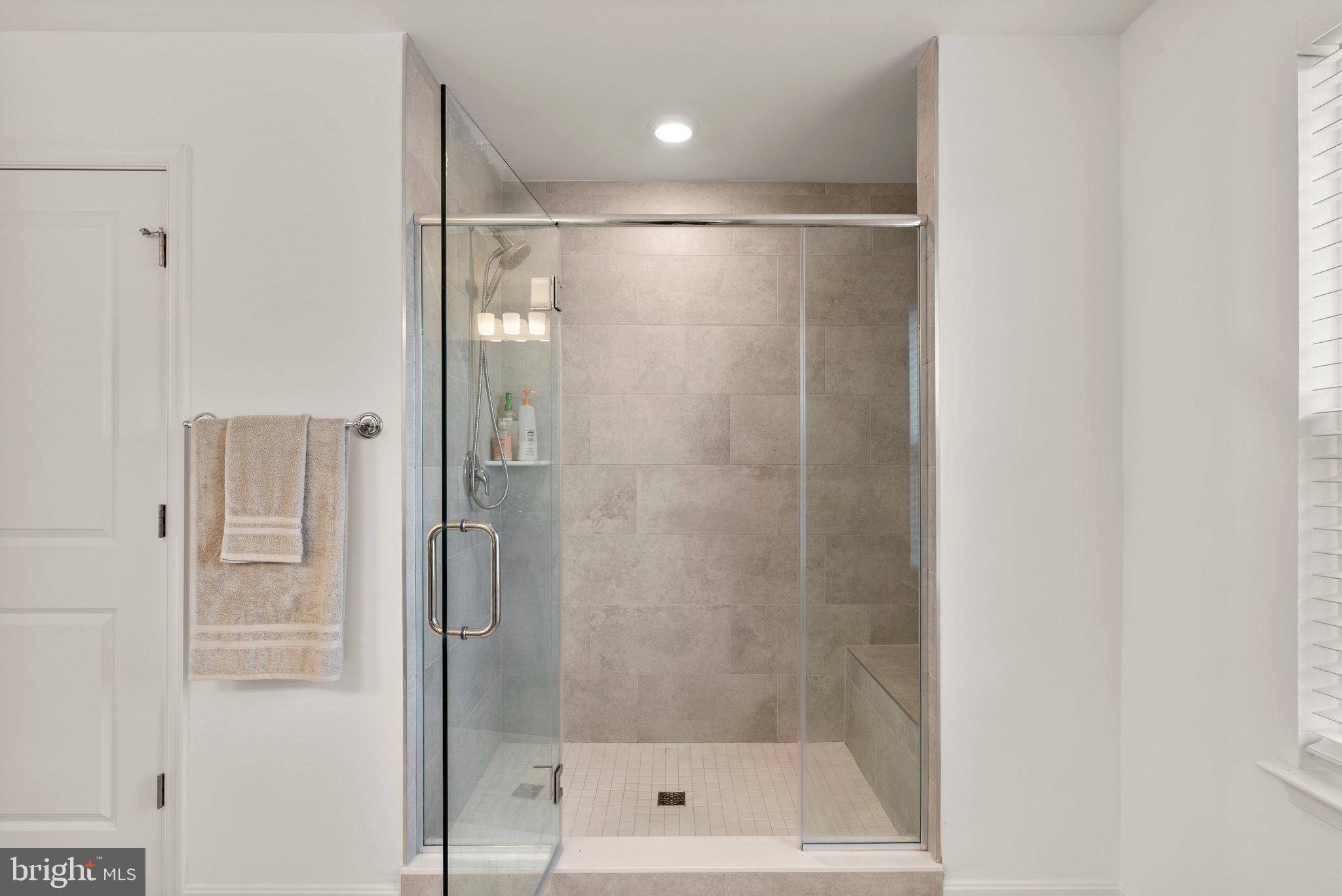 EDGEMERE/SPARROWS POINT - Residential