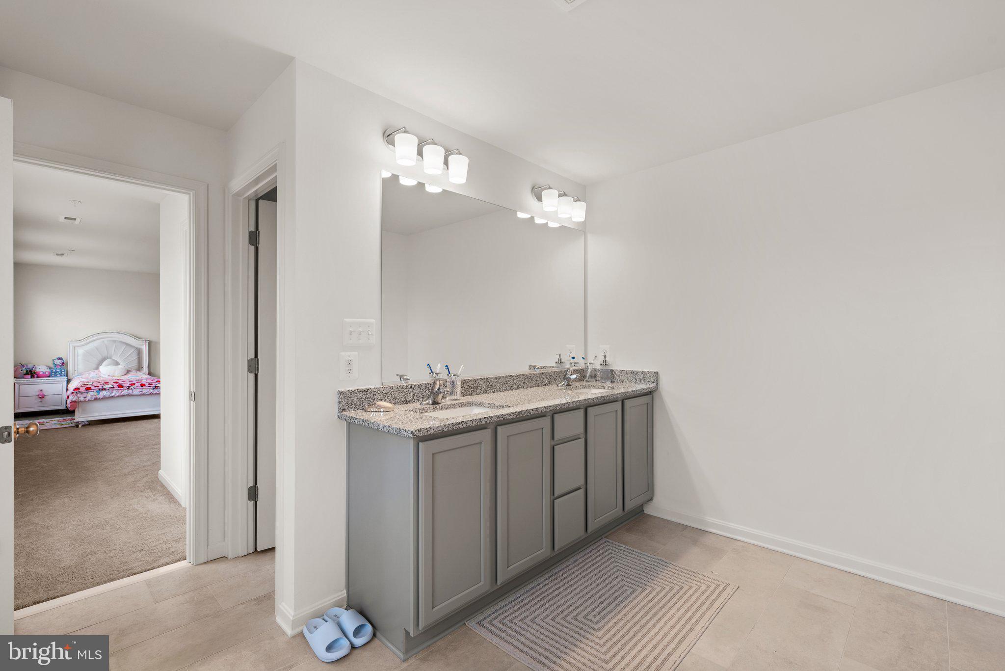 EDGEMERE/SPARROWS POINT - Residential