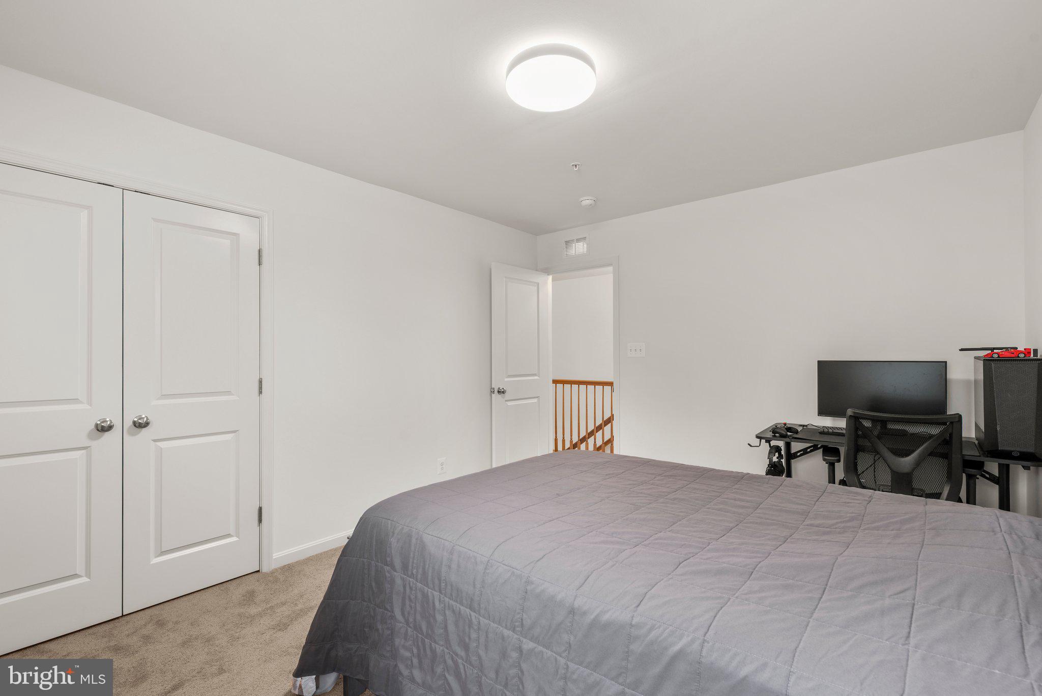 EDGEMERE/SPARROWS POINT - Residential