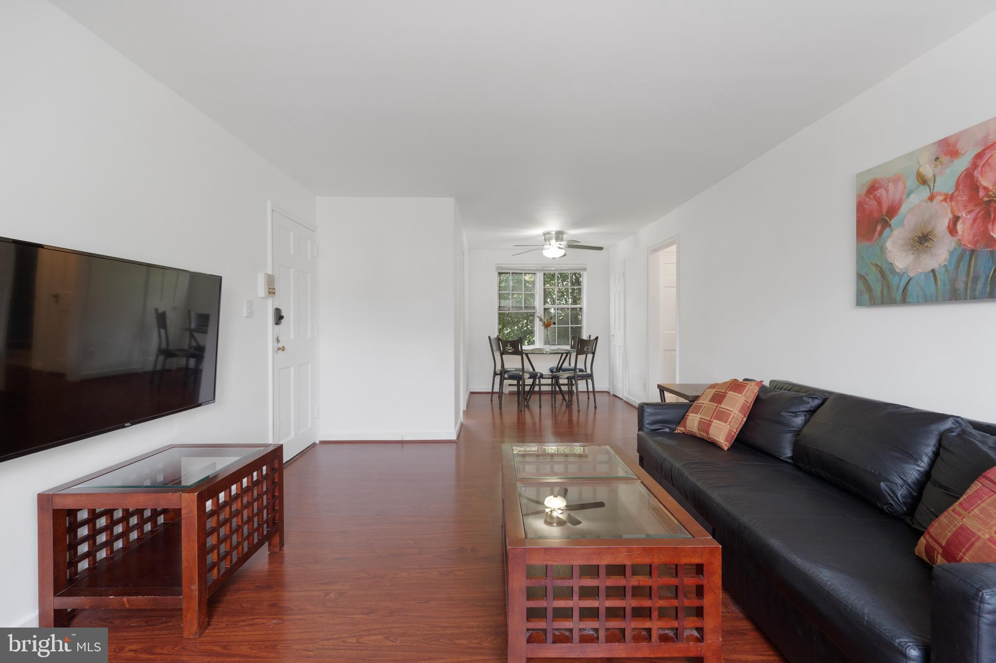 211 E GLEBE ROAD C