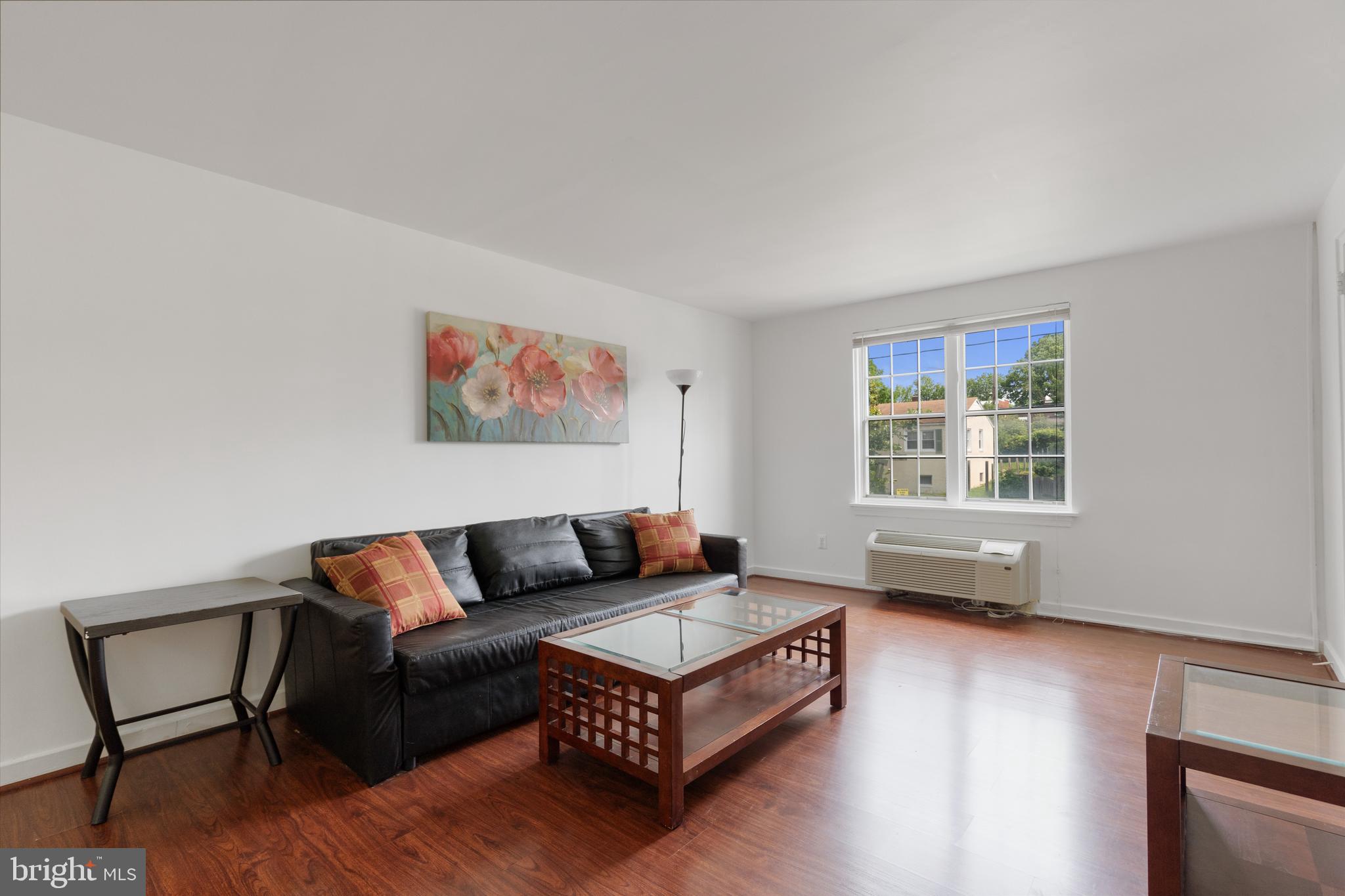211 E GLEBE ROAD C