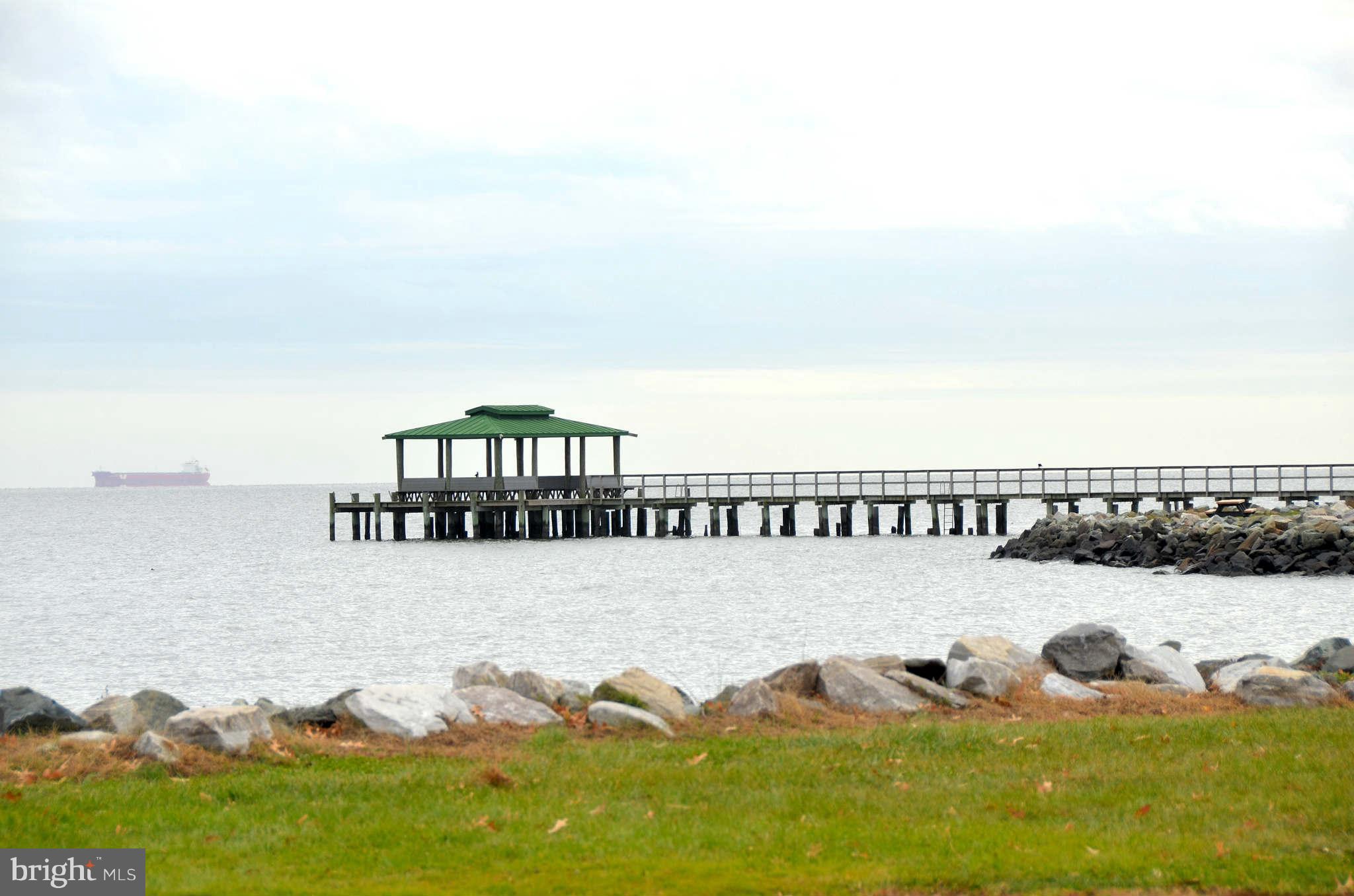 CEDARHURST ON THE BAY - Residential