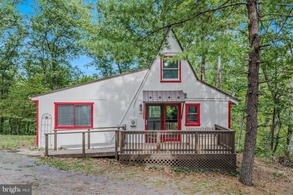 410 CROWFOOT LN, GERRARDSTOWN, WV 25420 - Image ee62db1af68df6e564b1fade47304f2e/2779424837