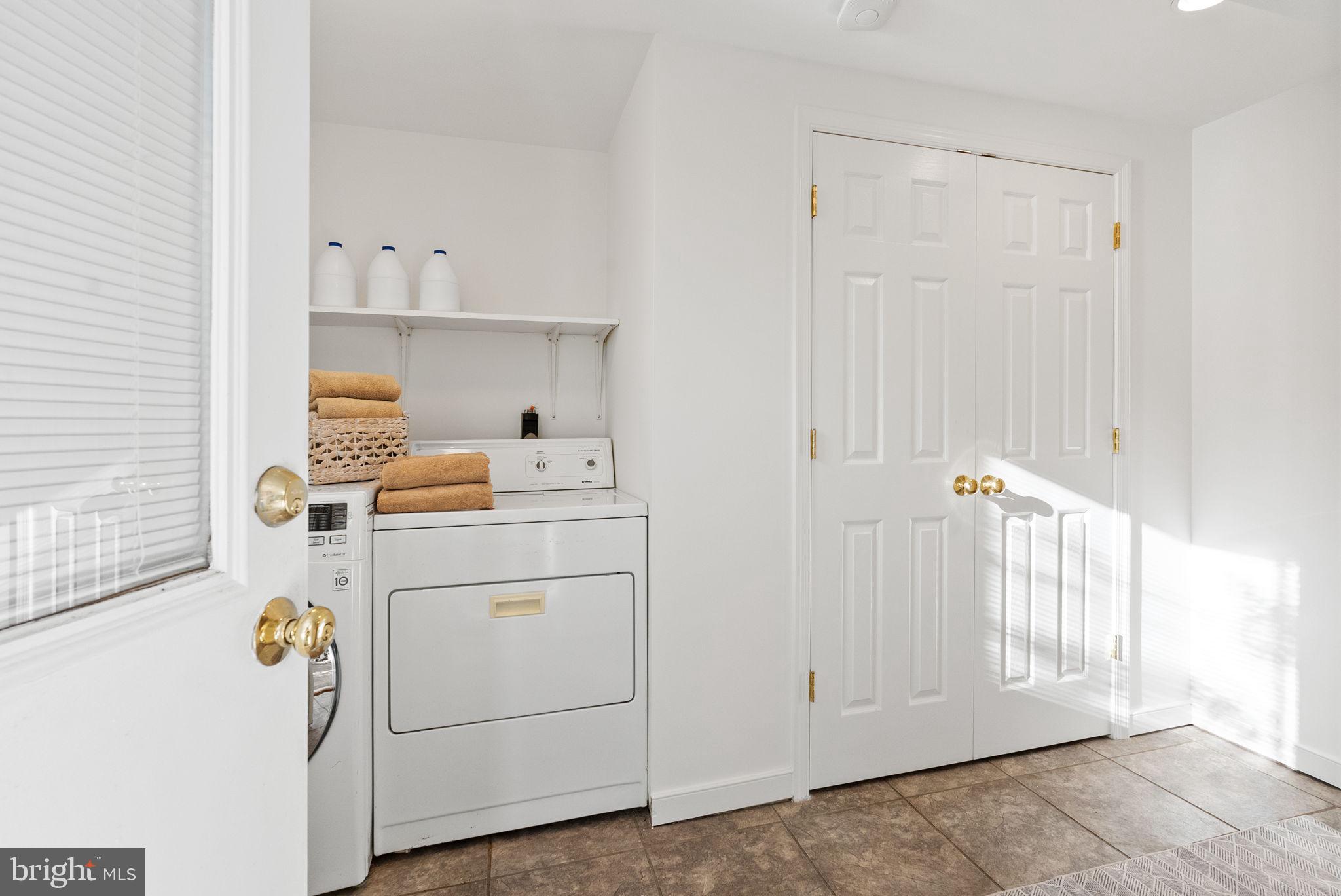 BANNOCKBURN - Residential