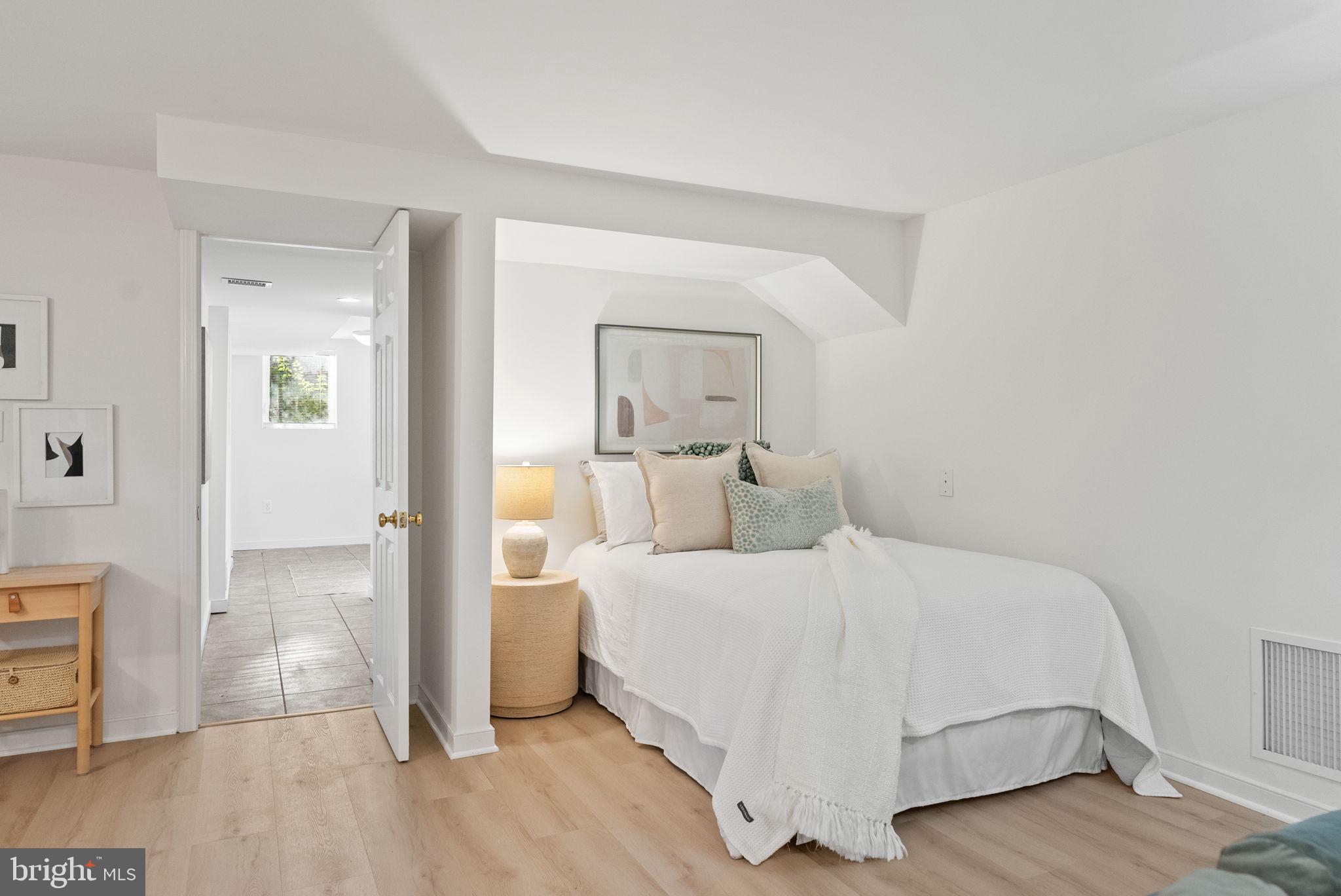 BANNOCKBURN - Residential