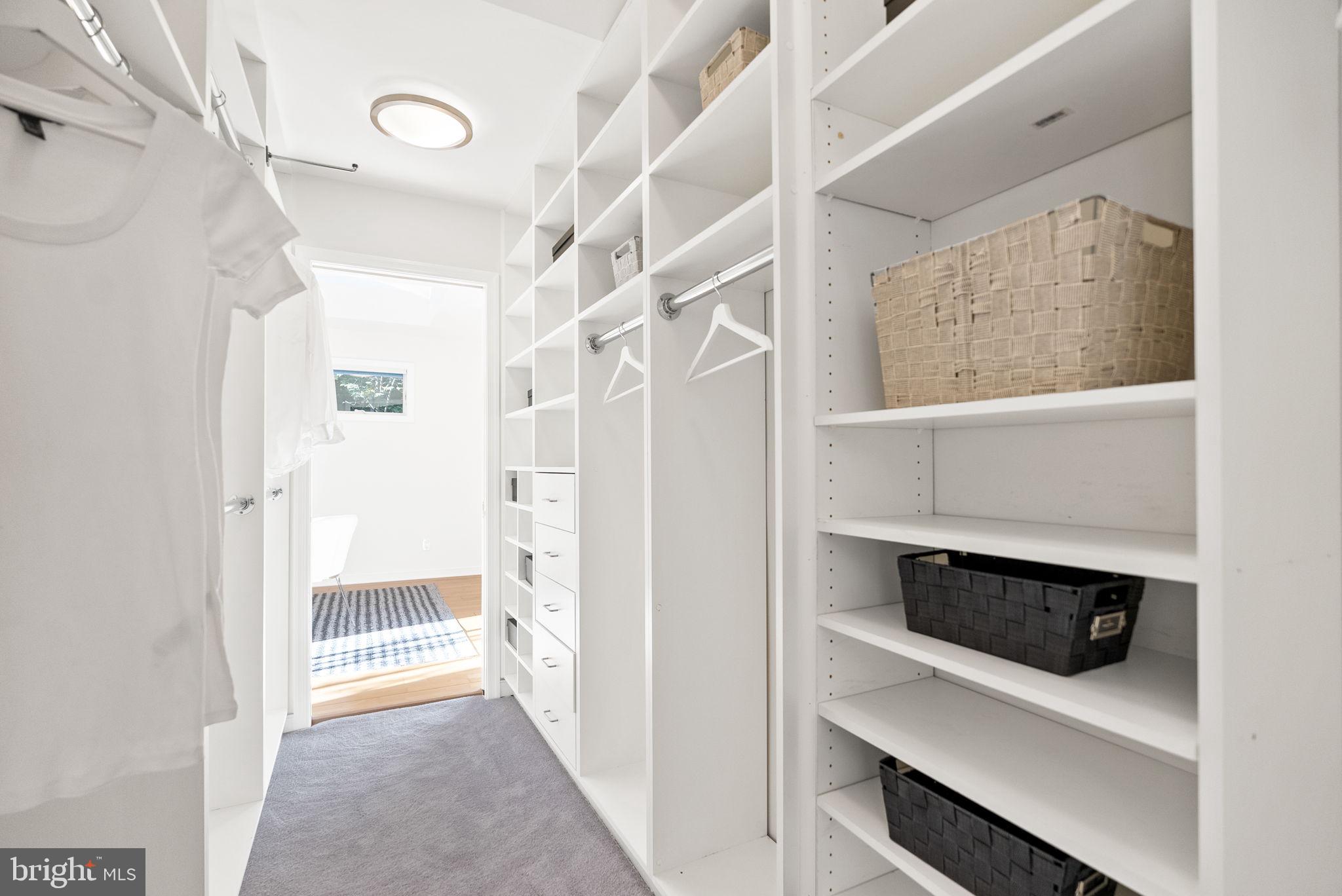 BANNOCKBURN - Residential