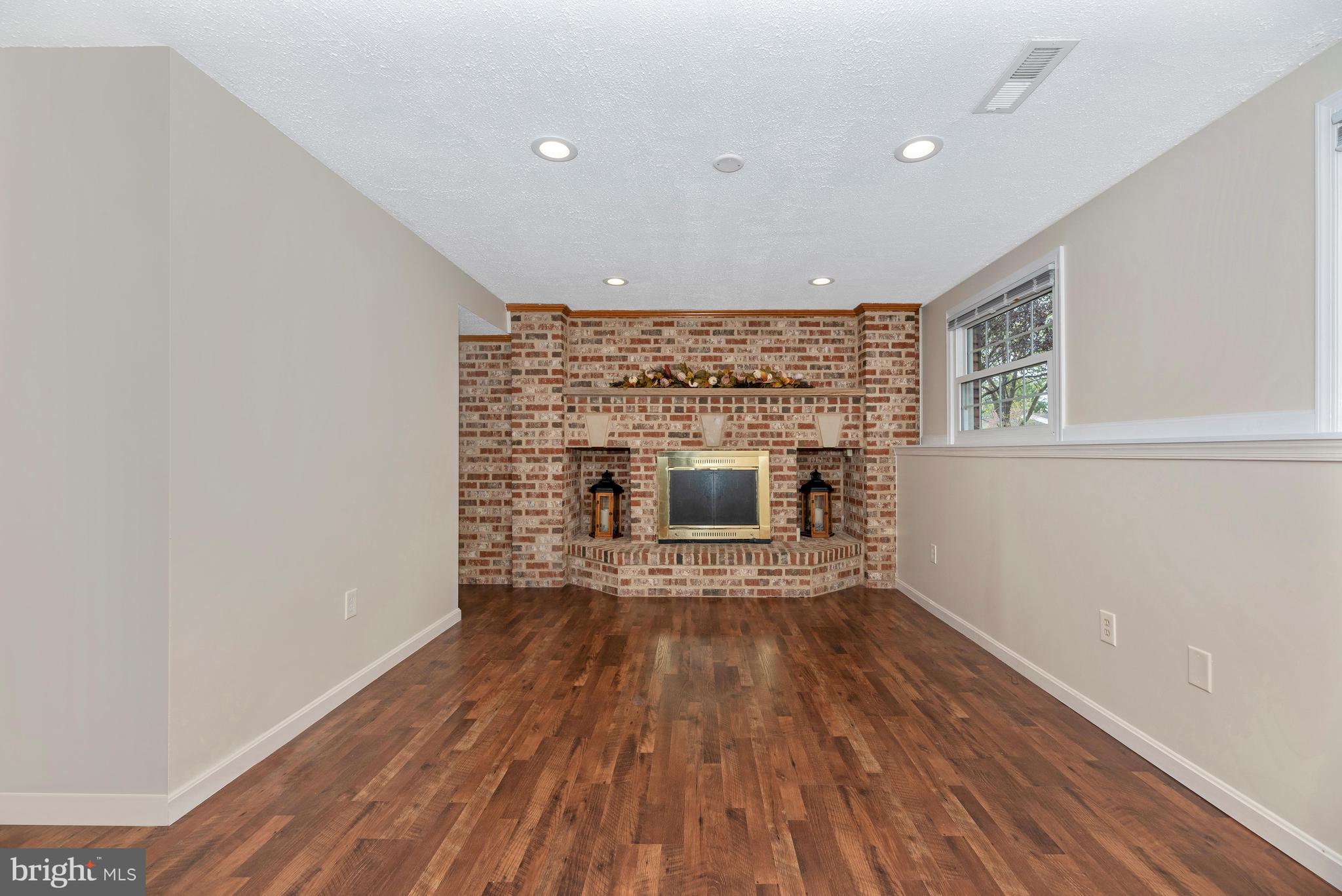 FARMBROOK - Residential