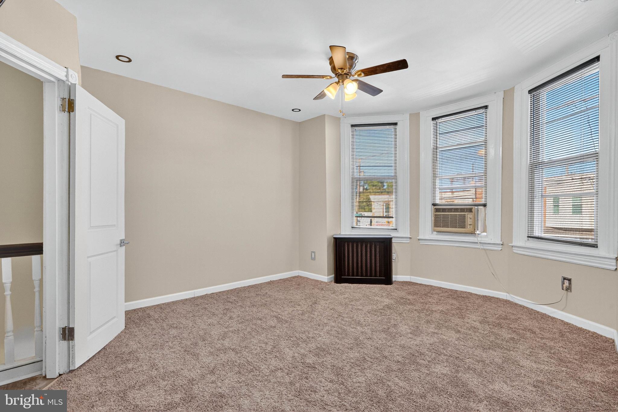 FRANKFORD - Residential