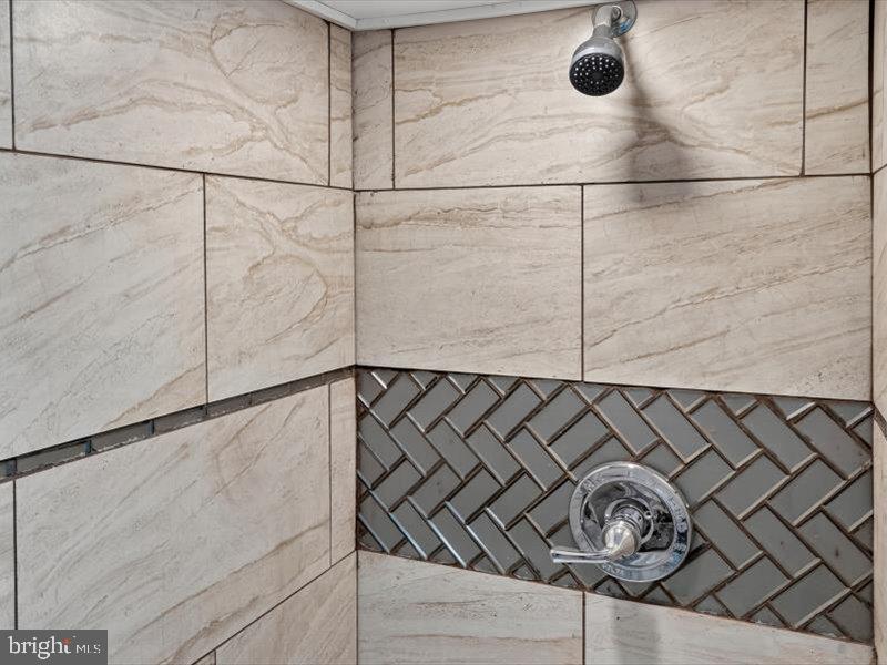 FRANKFORD - Residential