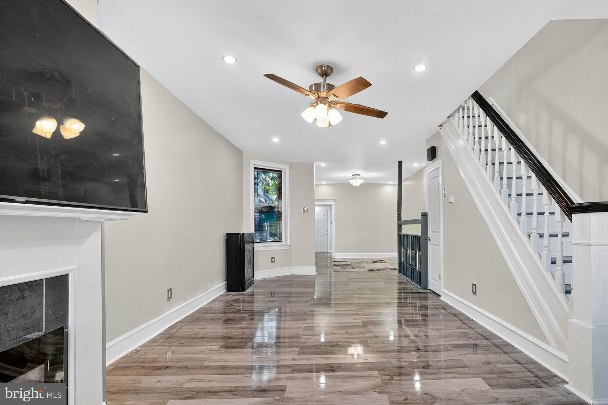 FRANKFORD - Residential