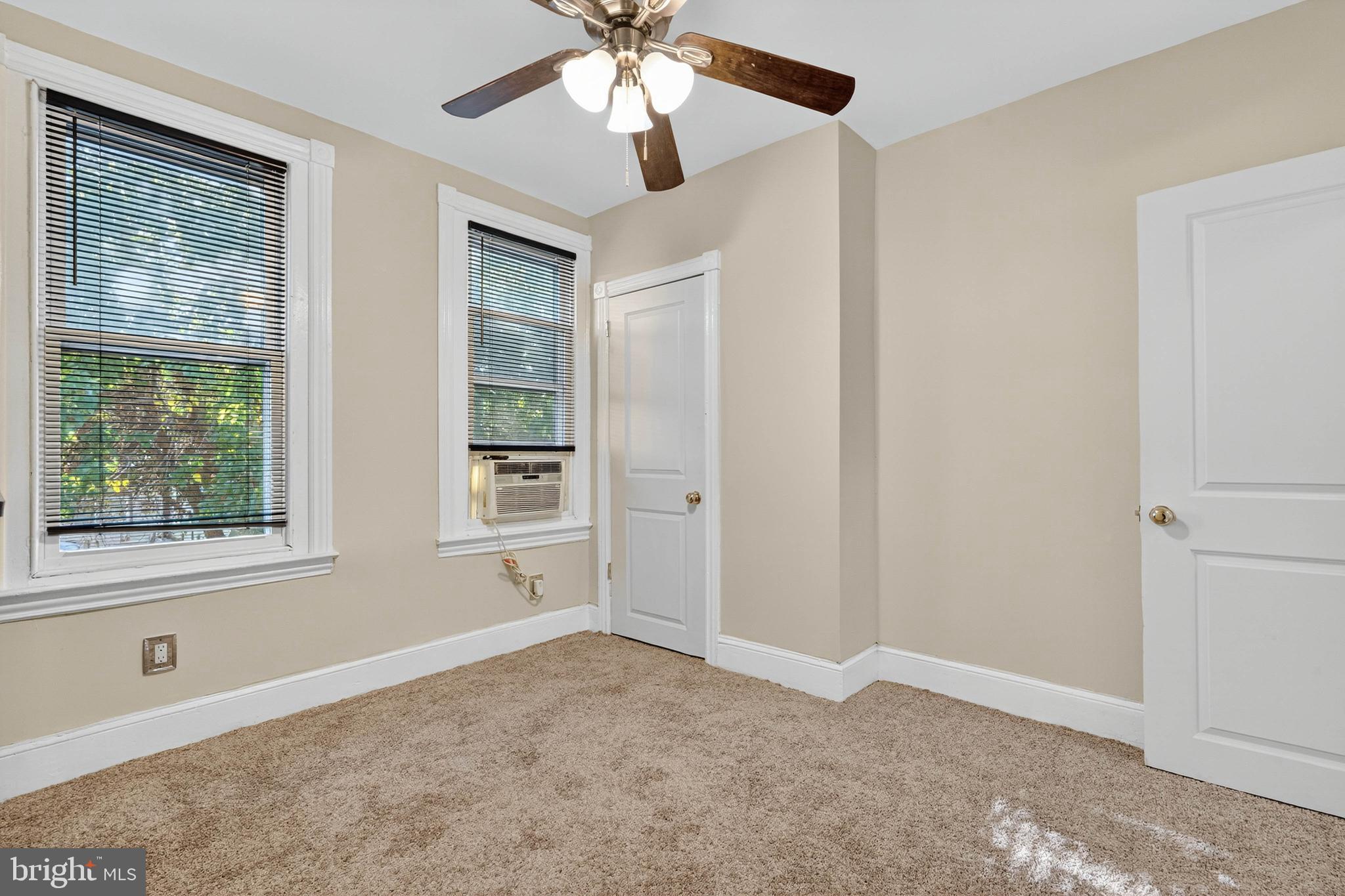 FRANKFORD - Residential