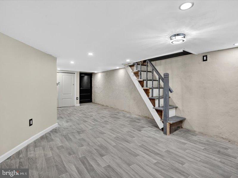 FRANKFORD - Residential