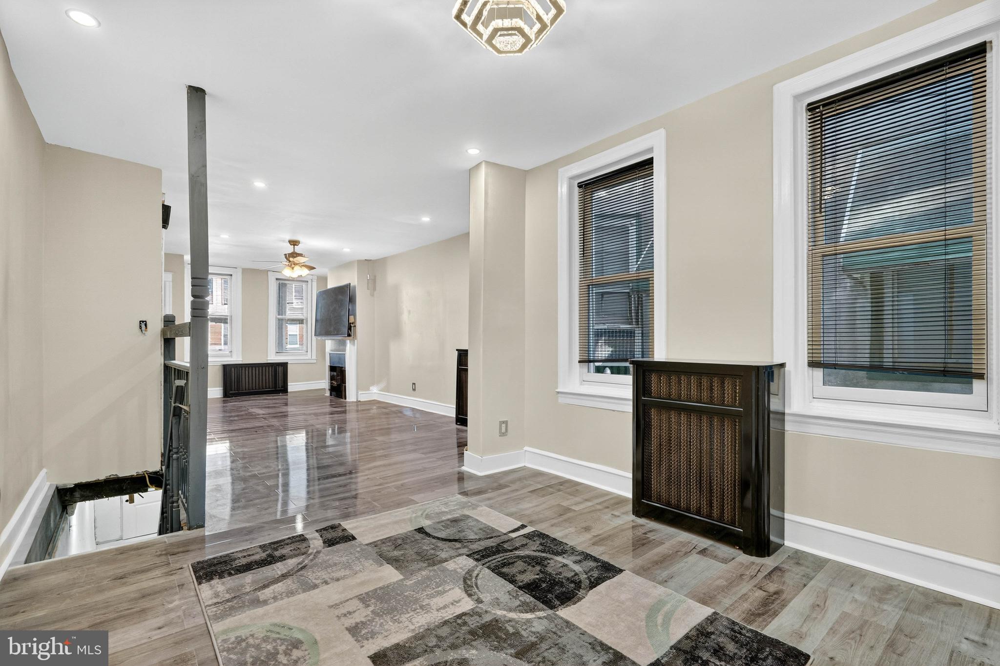 FRANKFORD - Residential