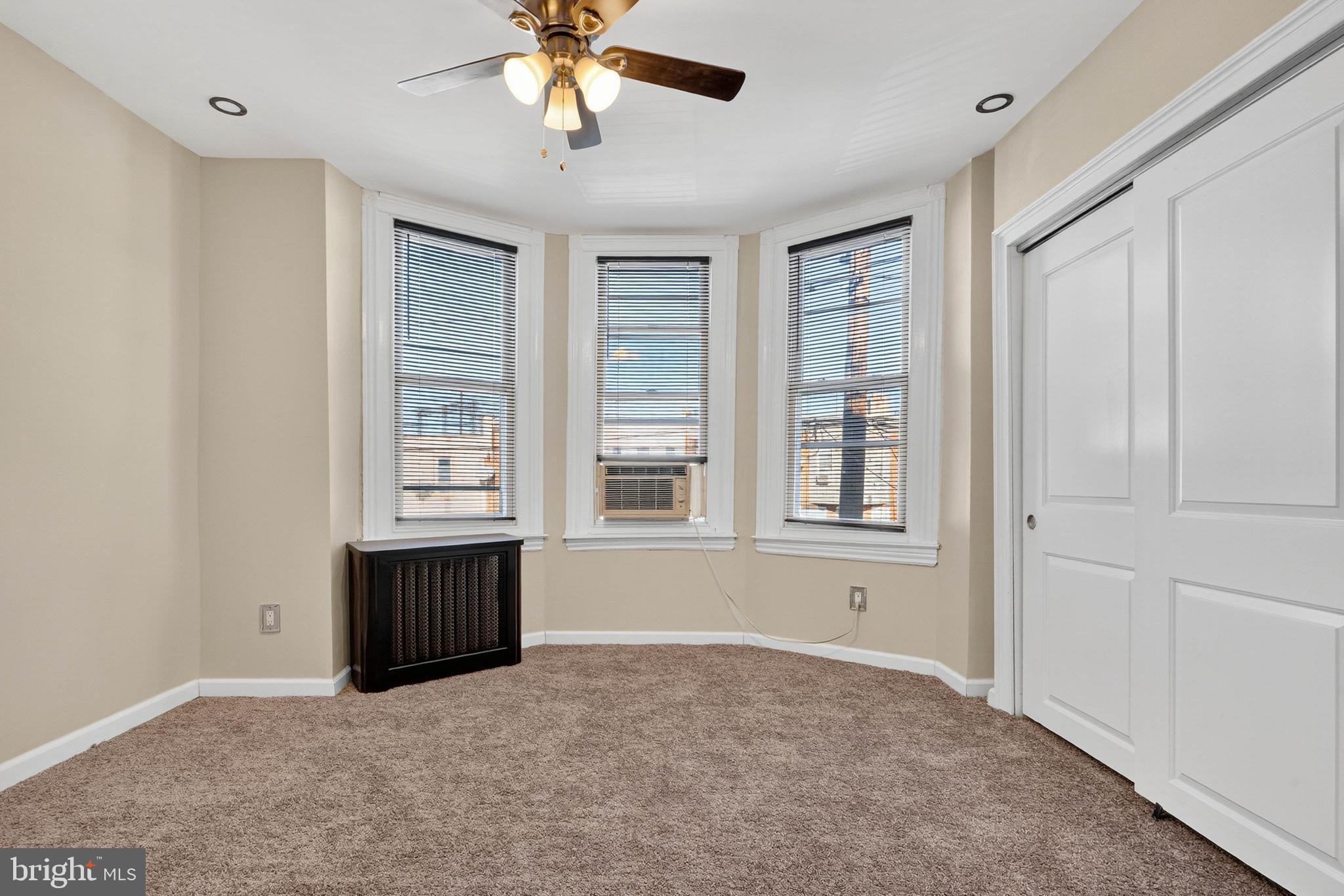 FRANKFORD - Residential