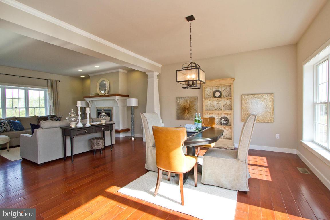 TIMBERLINE ESTATES - Residential