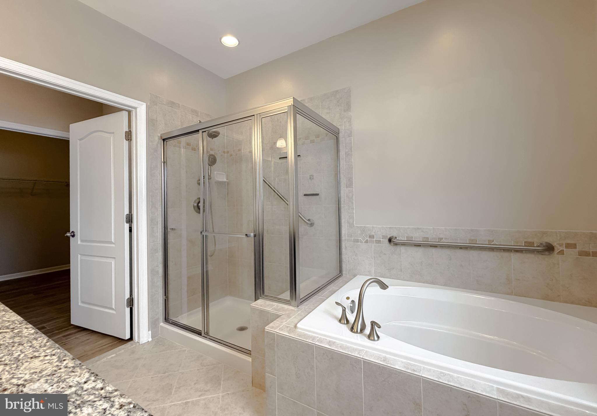 ST CHARLES HERITAGE - Residential