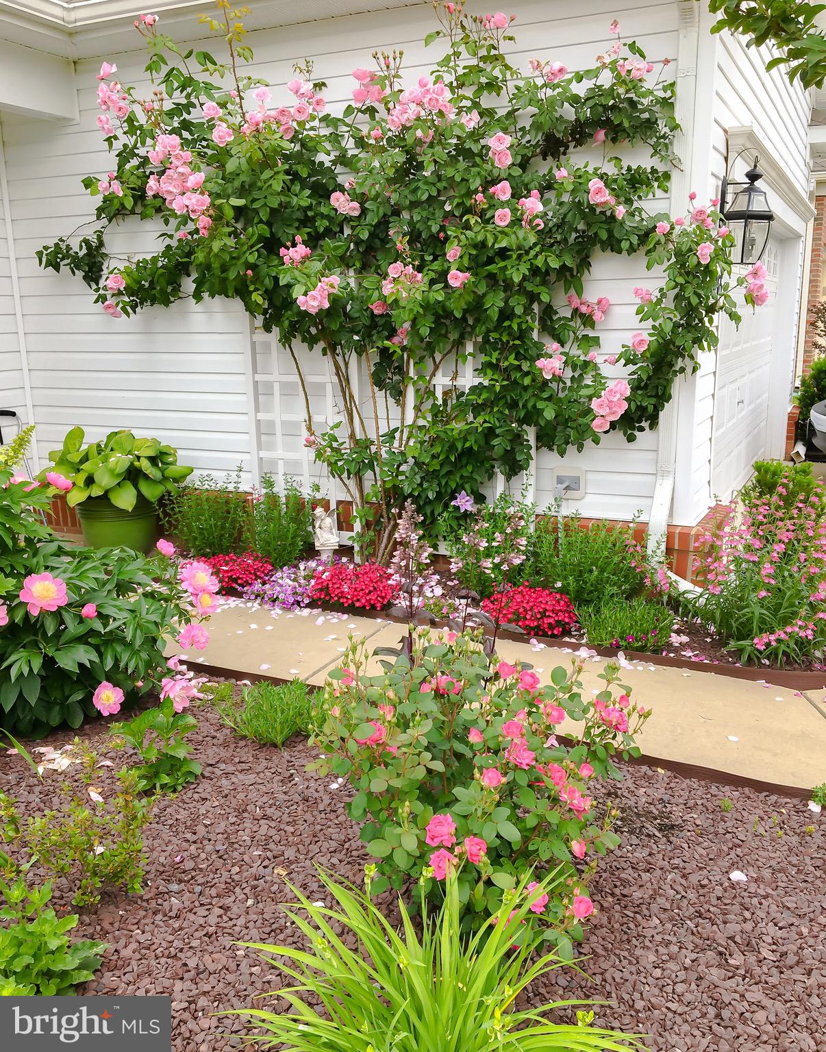 ST CHARLES HERITAGE - Residential