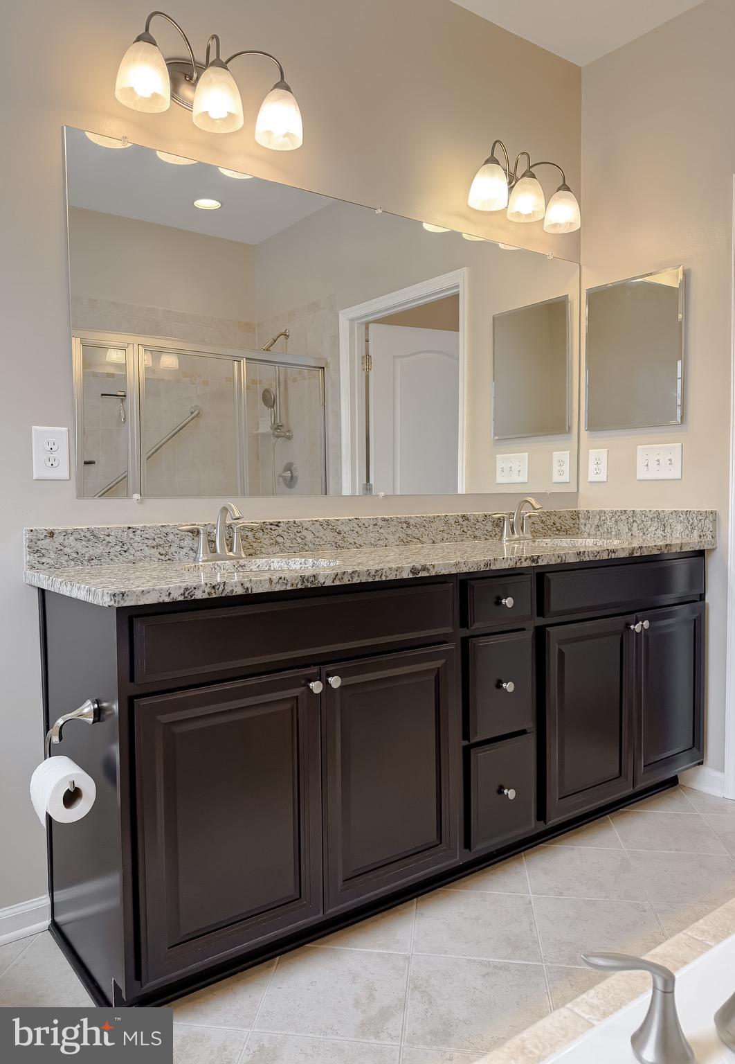 ST CHARLES HERITAGE - Residential