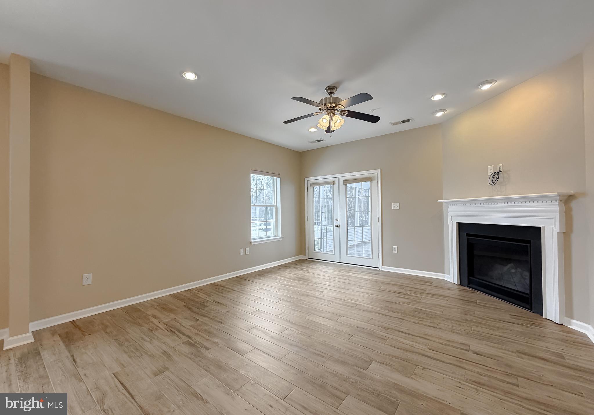 ST CHARLES HERITAGE - Residential