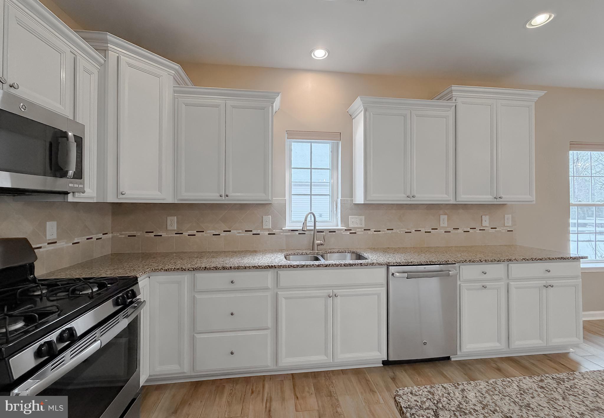 ST CHARLES HERITAGE - Residential