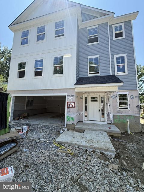Homes For Sale - 5314 Al Jones Drive<br/> Anne Arundel County, SHADY SIDE, MD 20764
