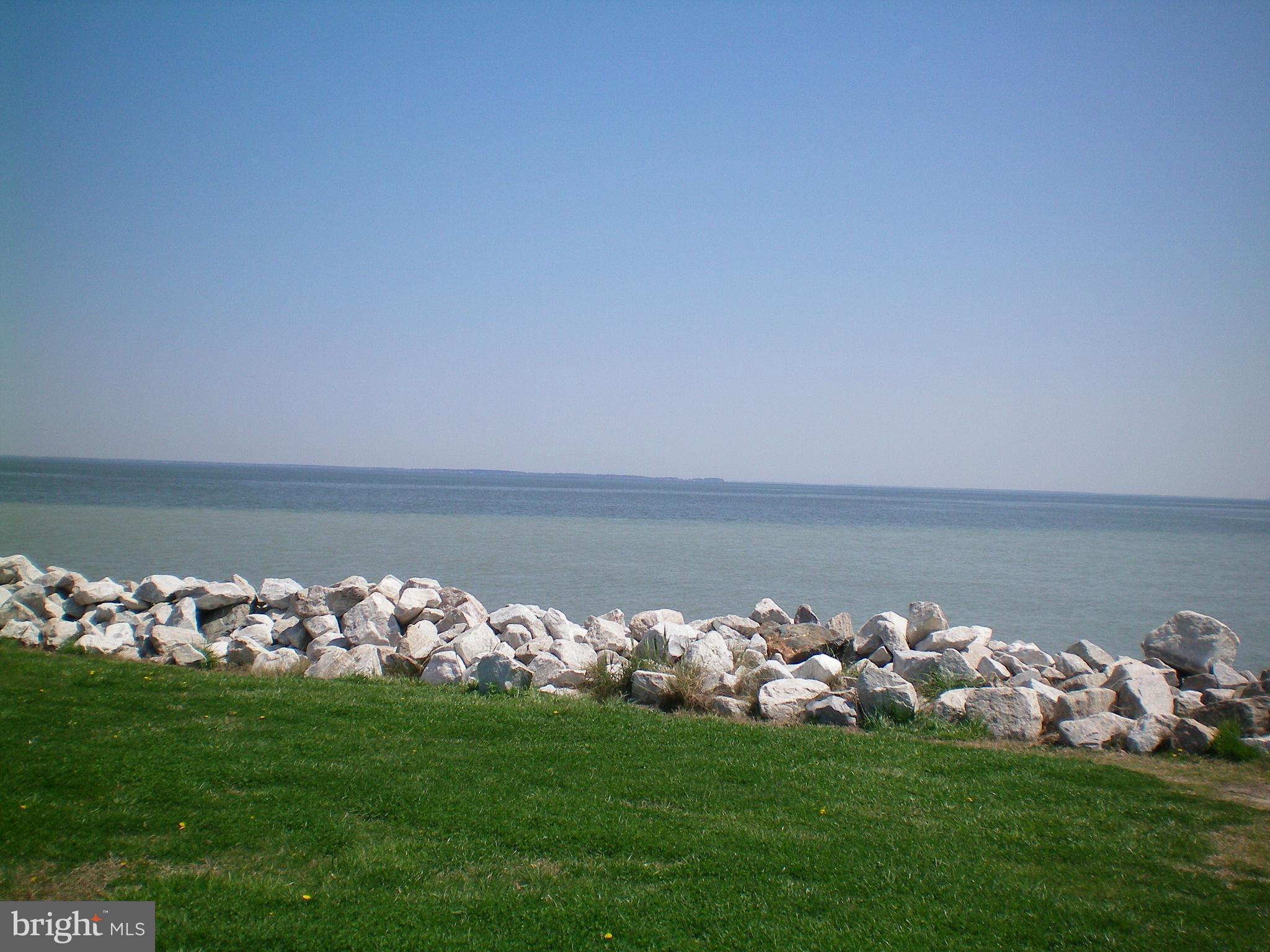 COLUMBIA BEACH - Residential