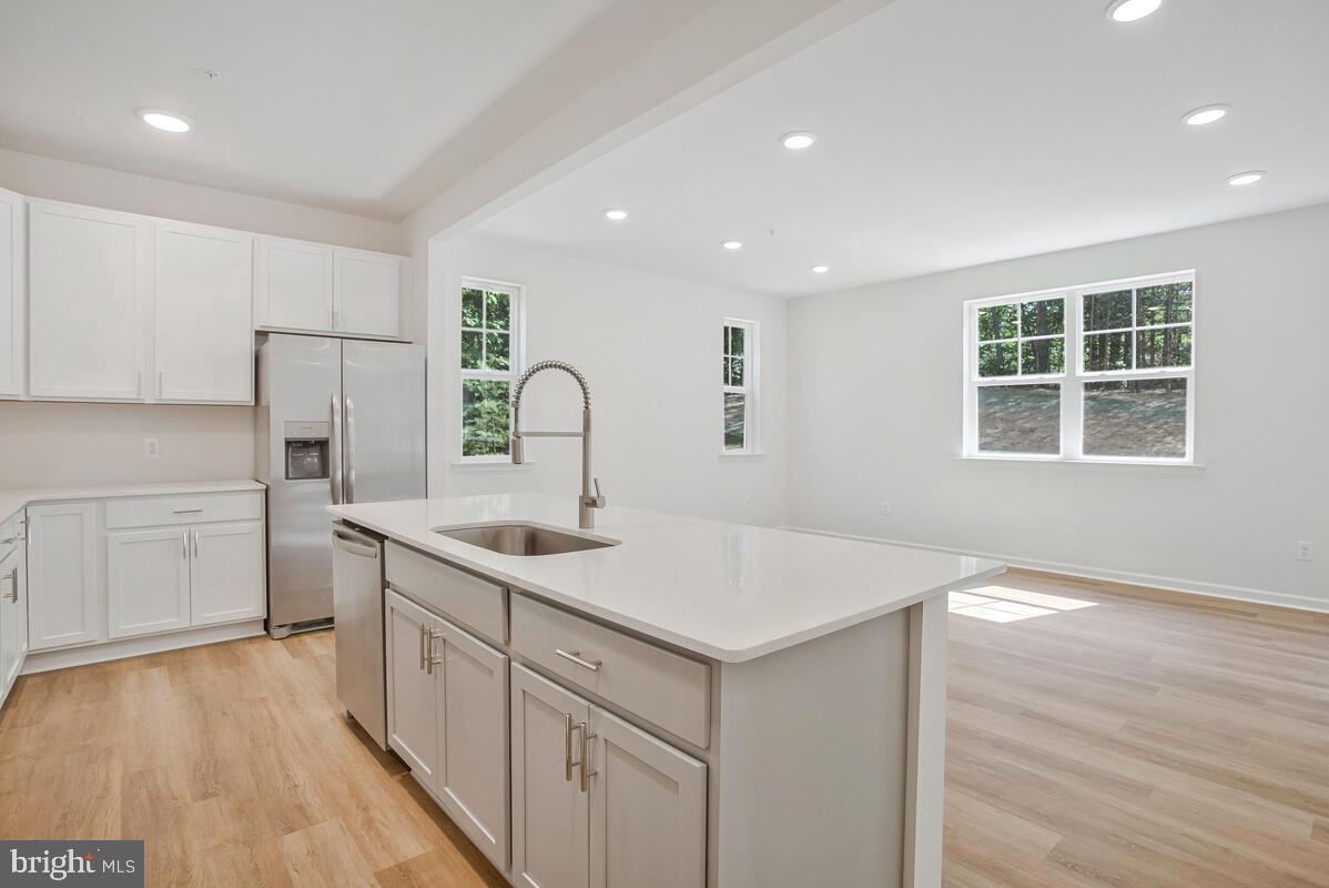 COLUMBIA BEACH - Residential