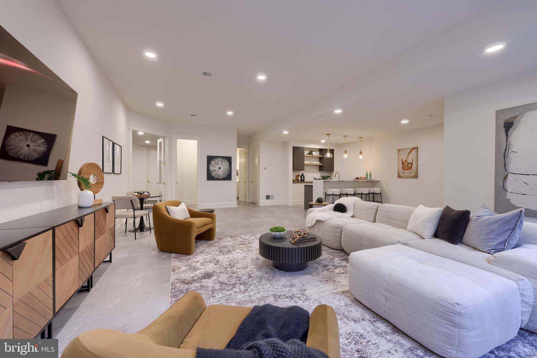 HERSHEY VILLAGE - Residential