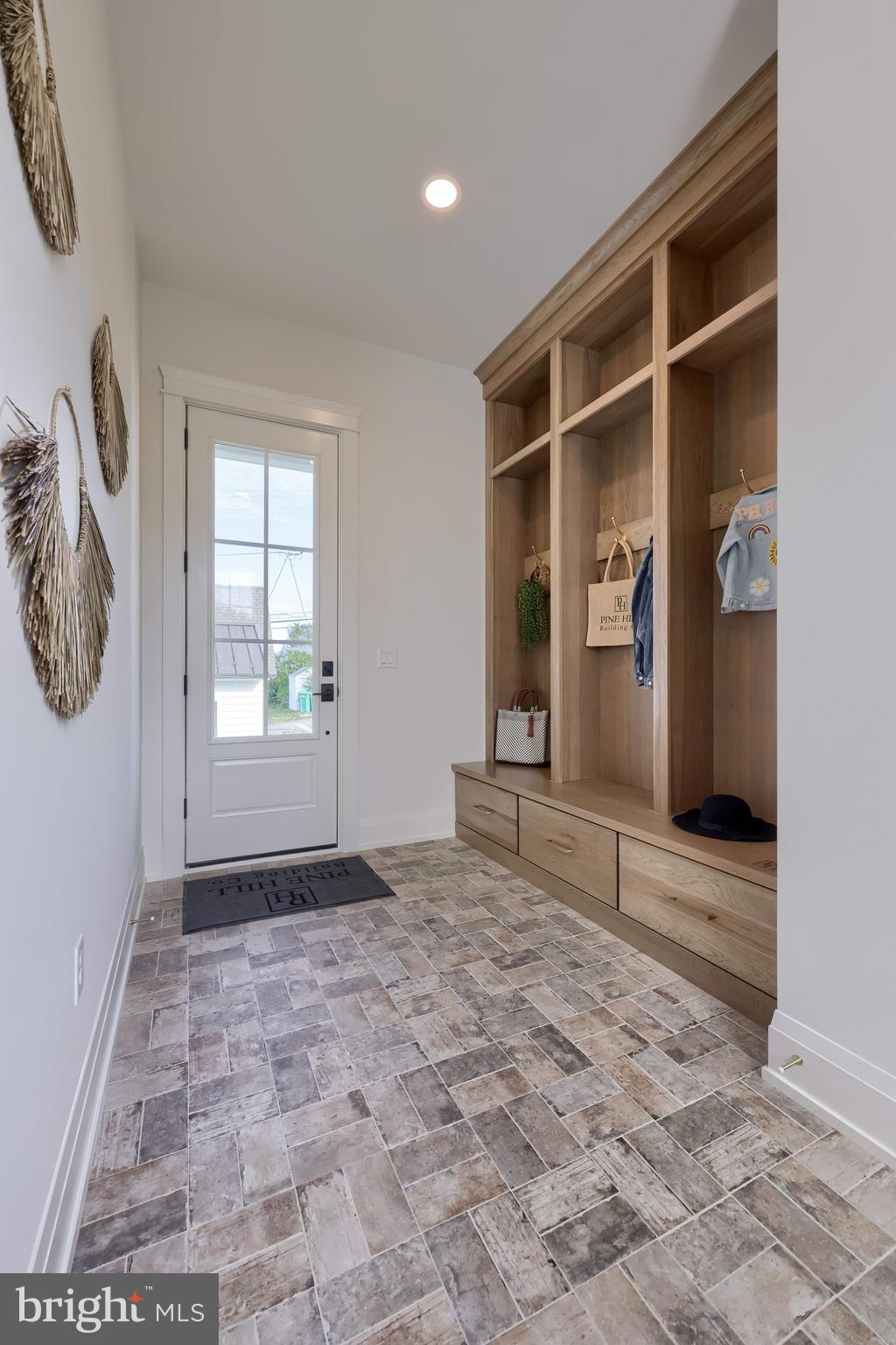 HERSHEY VILLAGE - Residential