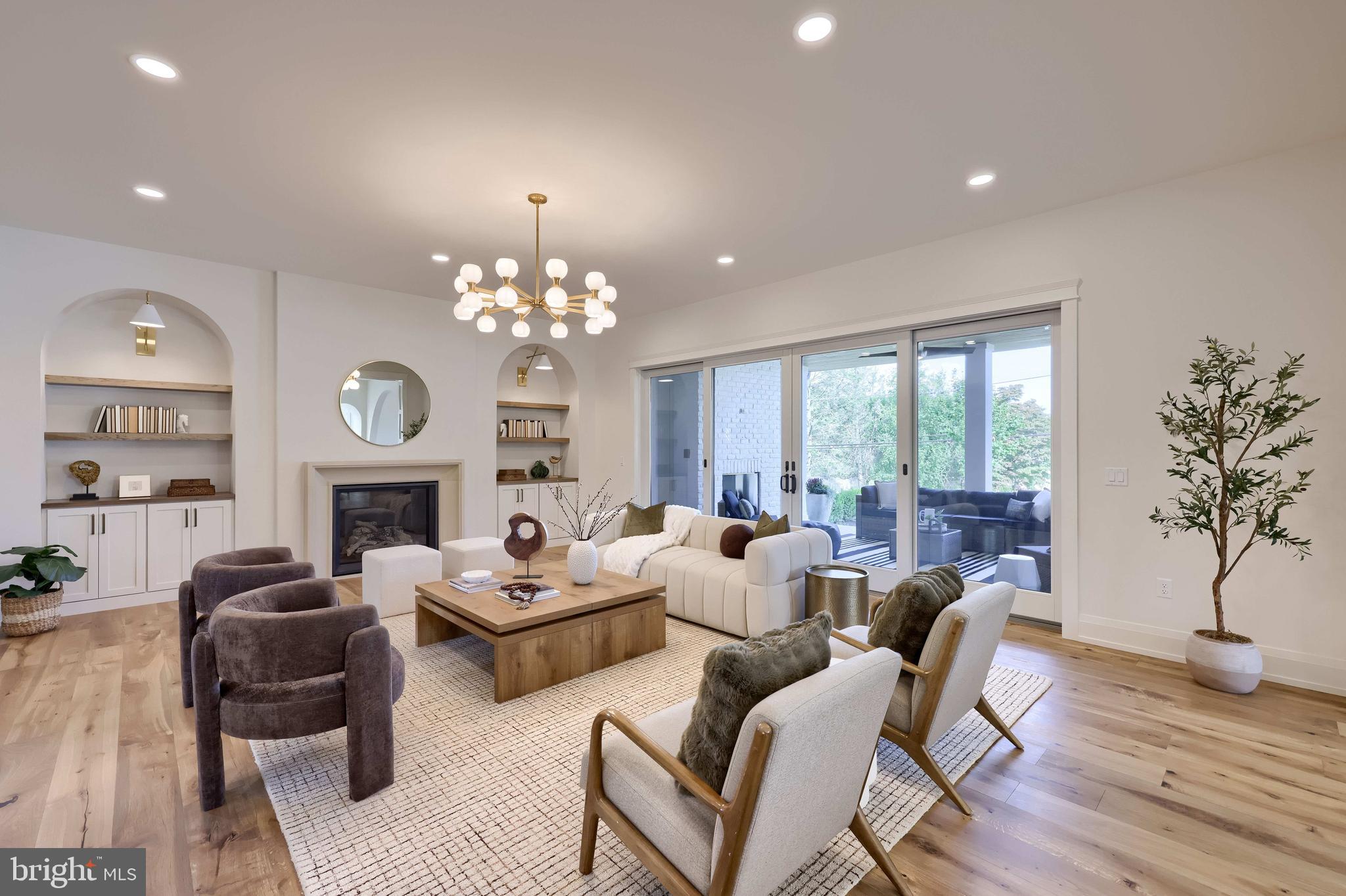 HERSHEY VILLAGE - Residential