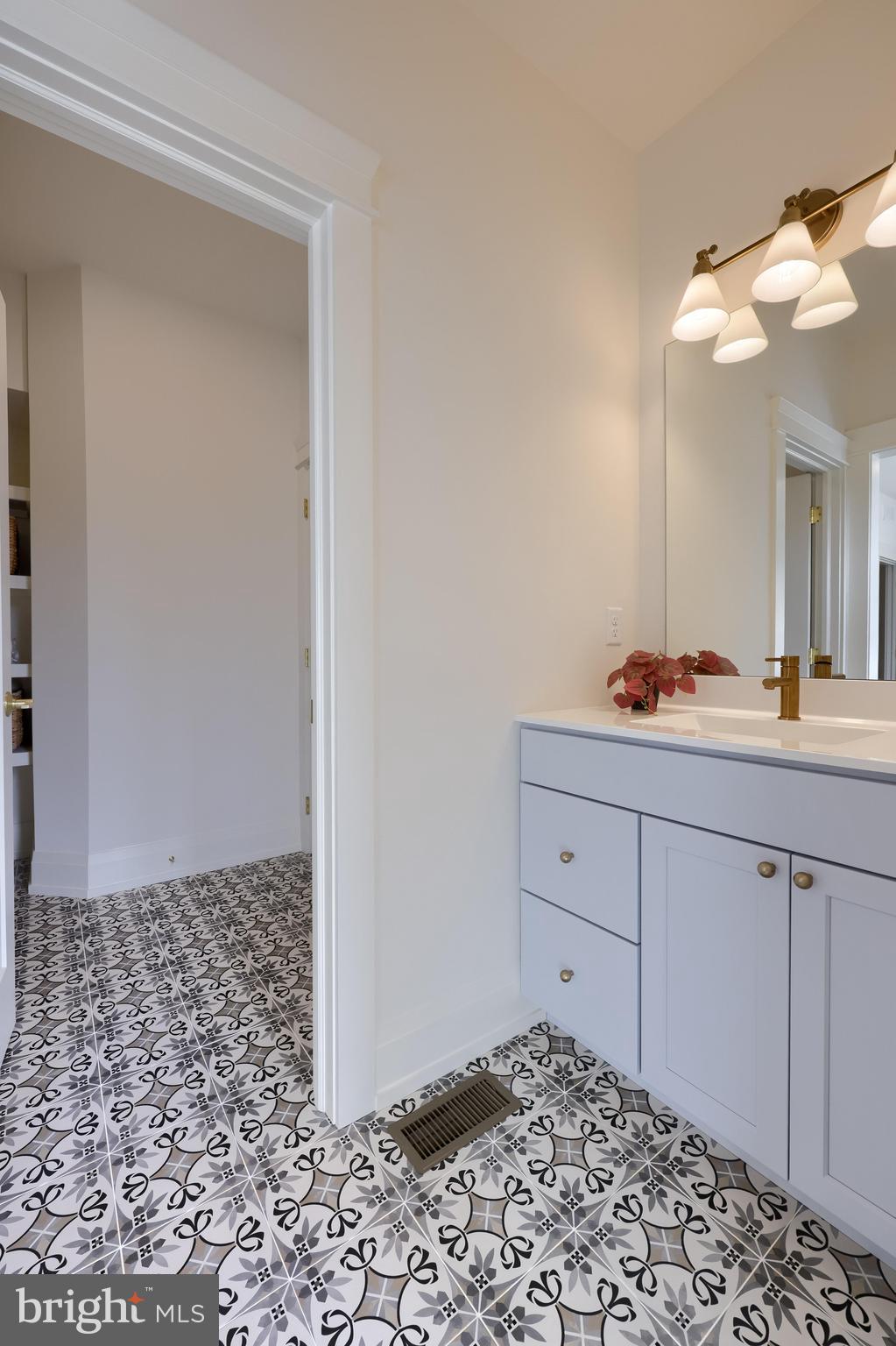 HERSHEY VILLAGE - Residential