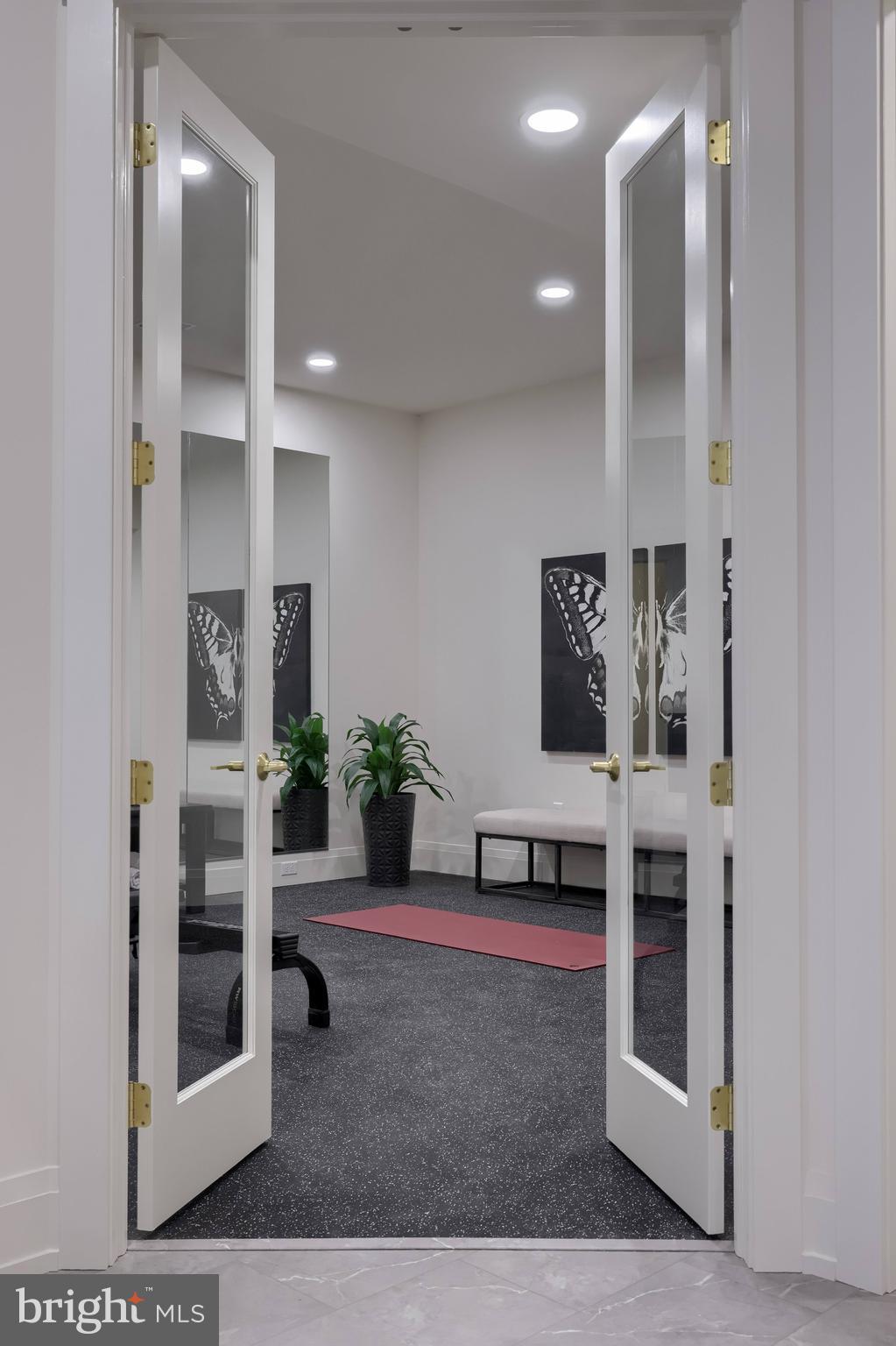 HERSHEY VILLAGE - Residential