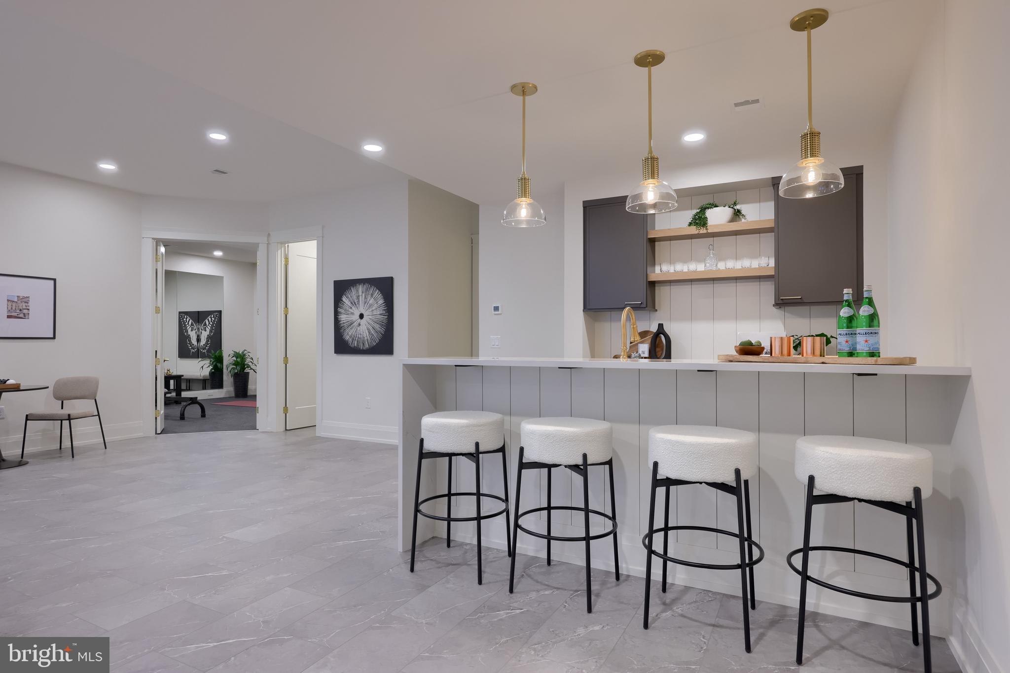 HERSHEY VILLAGE - Residential