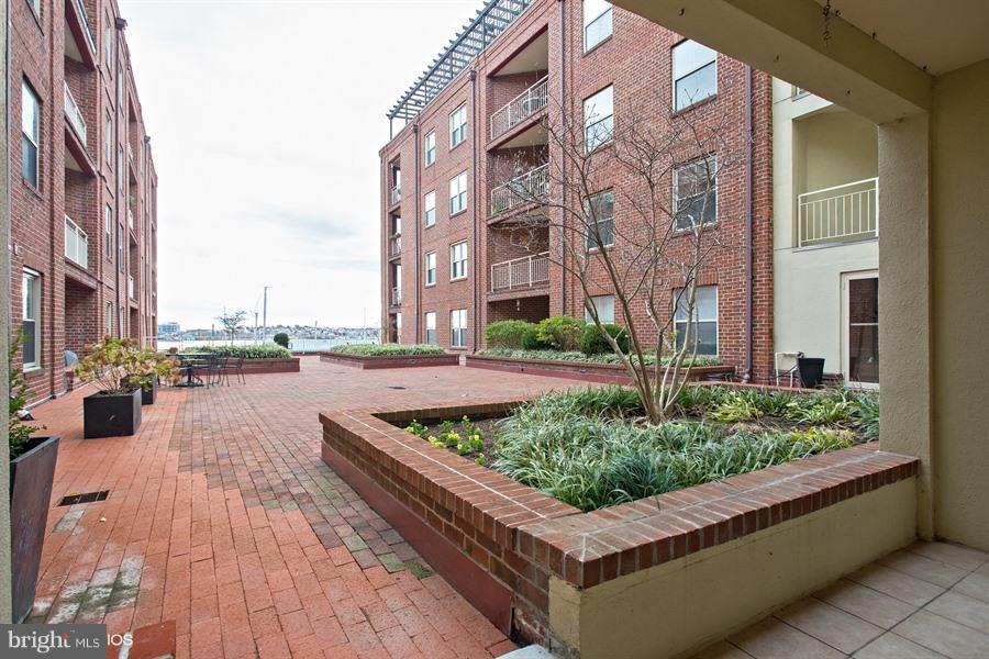 FELLS POINT HISTORIC DISTRICT - Residential