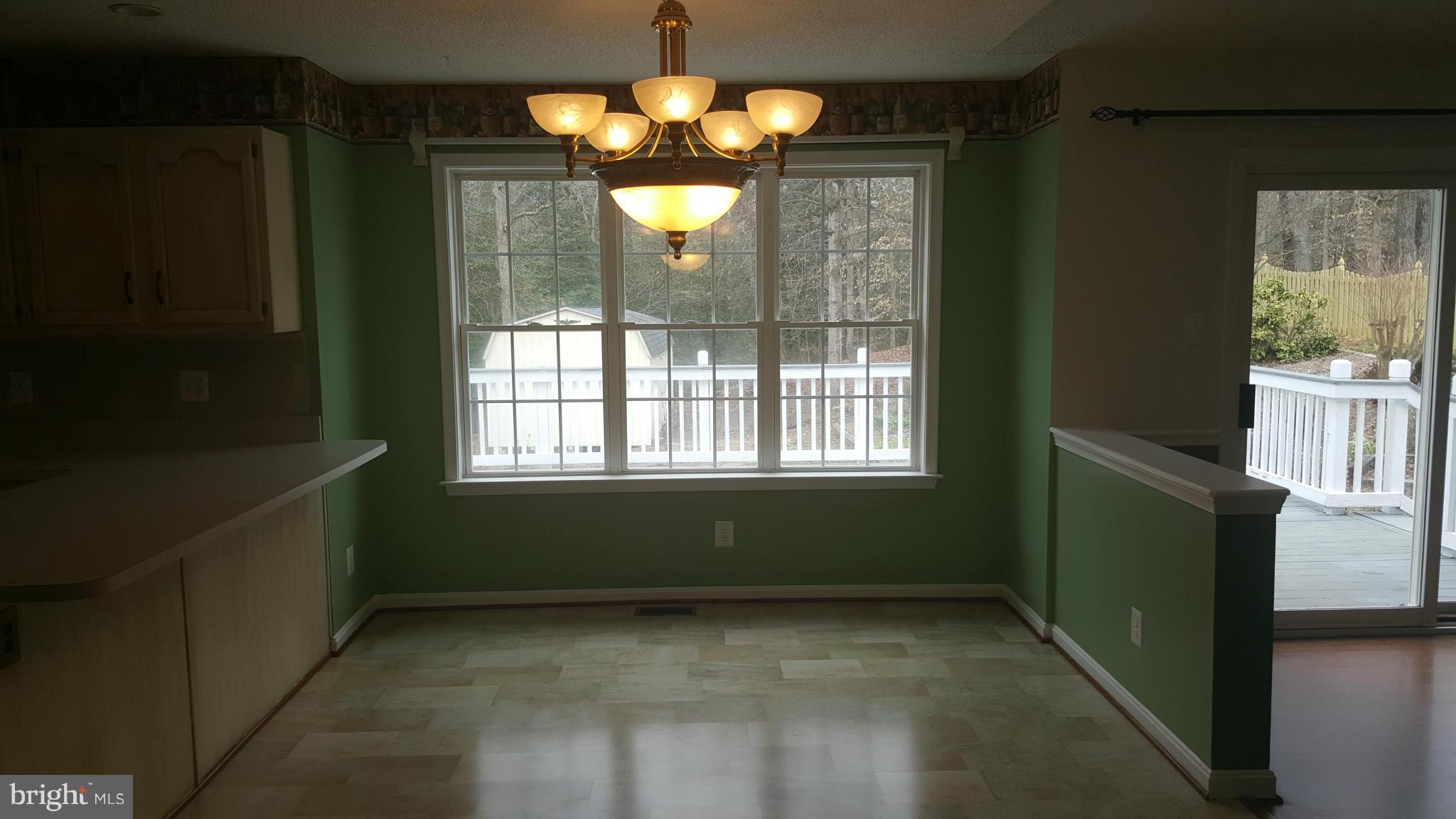 KINGS GRANT LA PLATA - Residential Lease