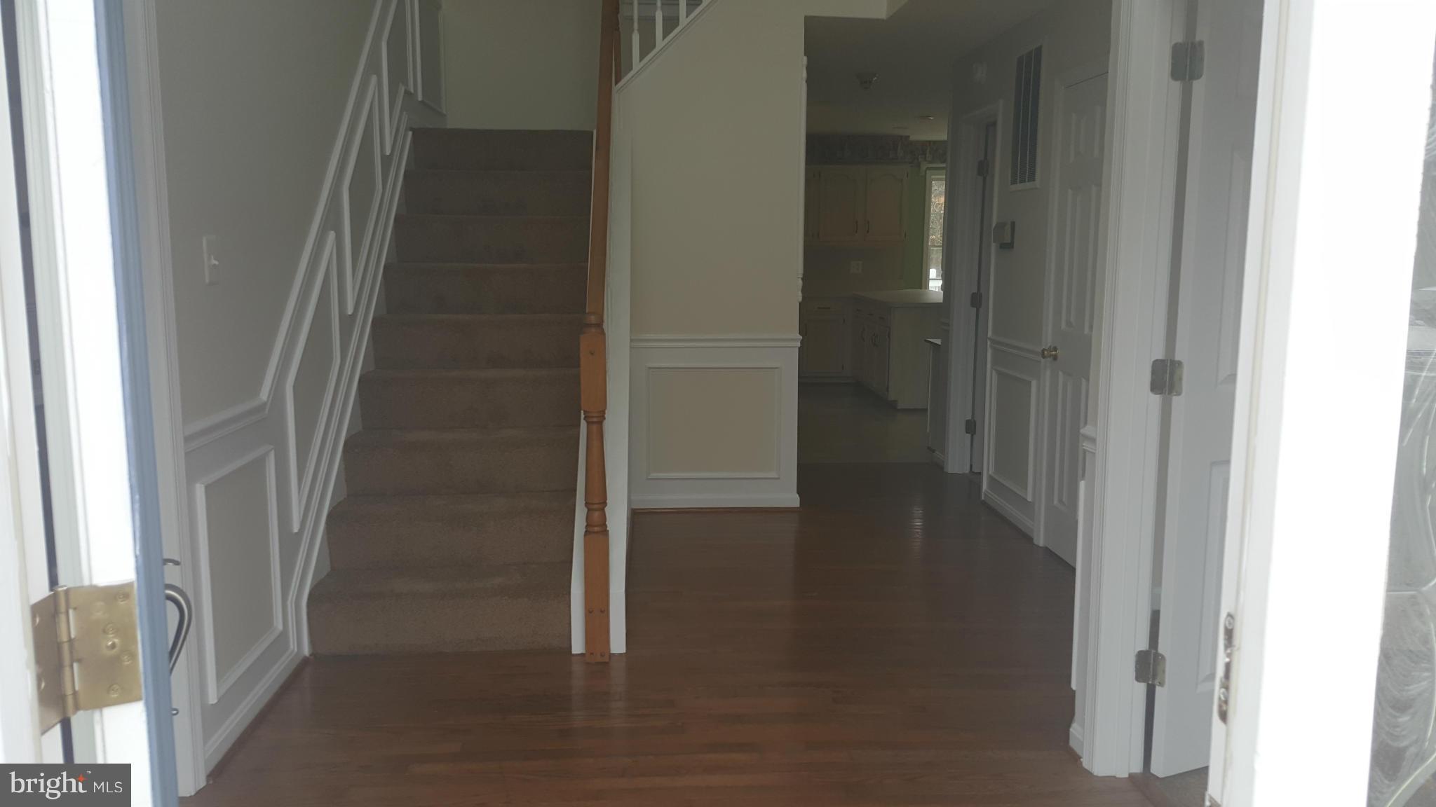 KINGS GRANT LA PLATA - Residential Lease