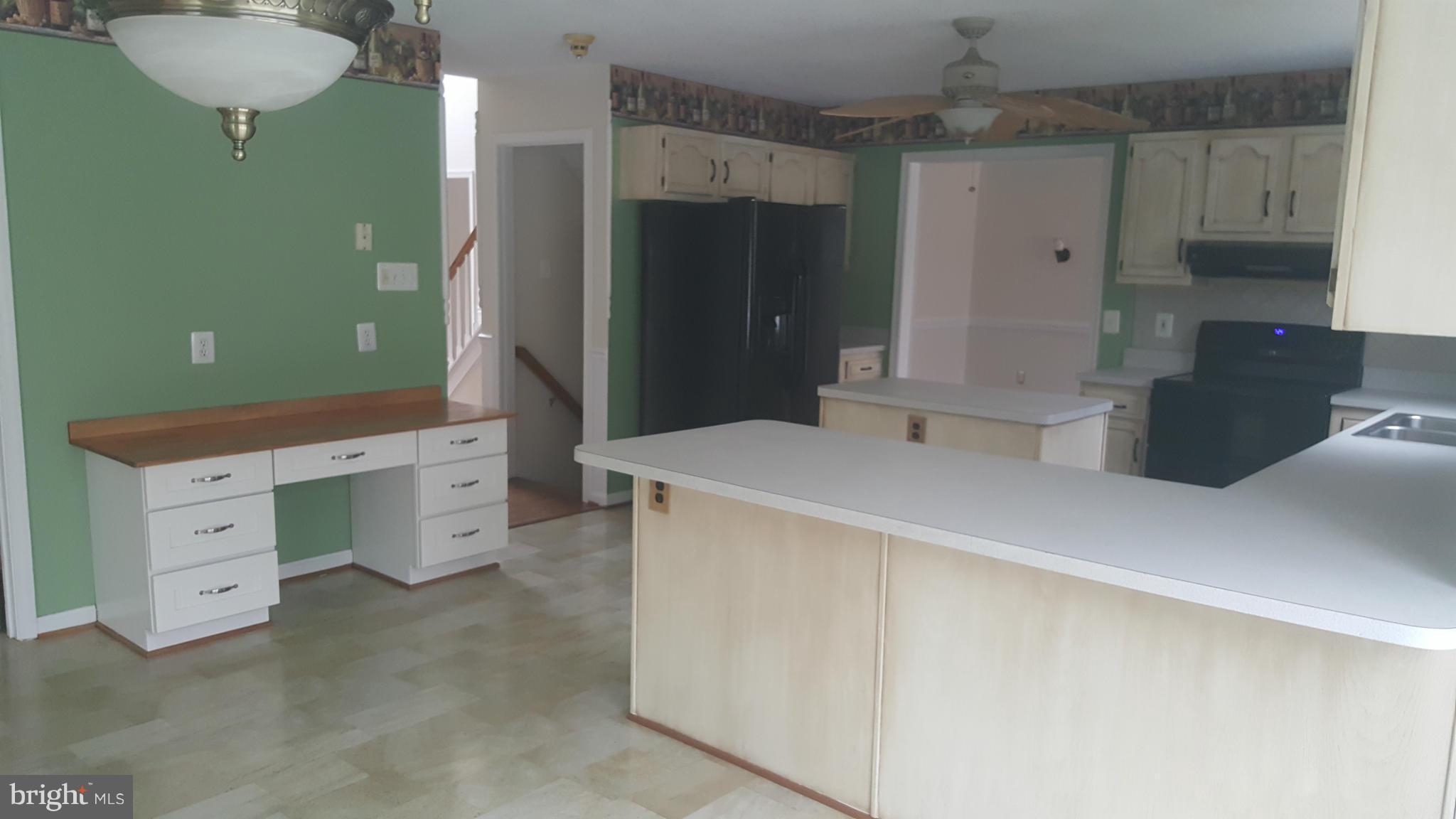 KINGS GRANT LA PLATA - Residential Lease