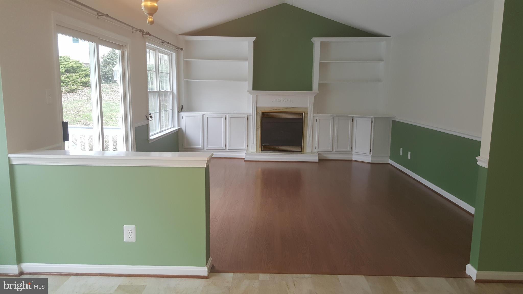 KINGS GRANT LA PLATA - Residential Lease