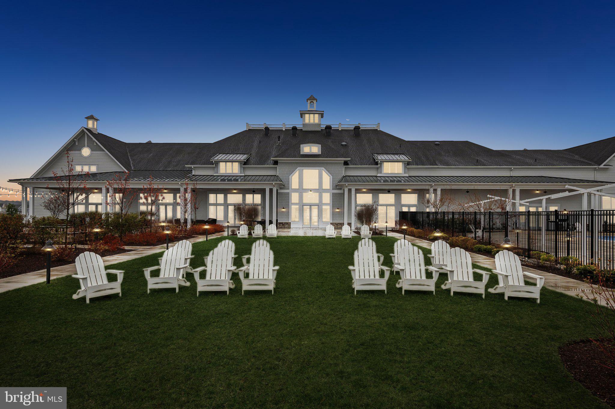 FOUR SEASONS AT KENT ISLAND - Residential