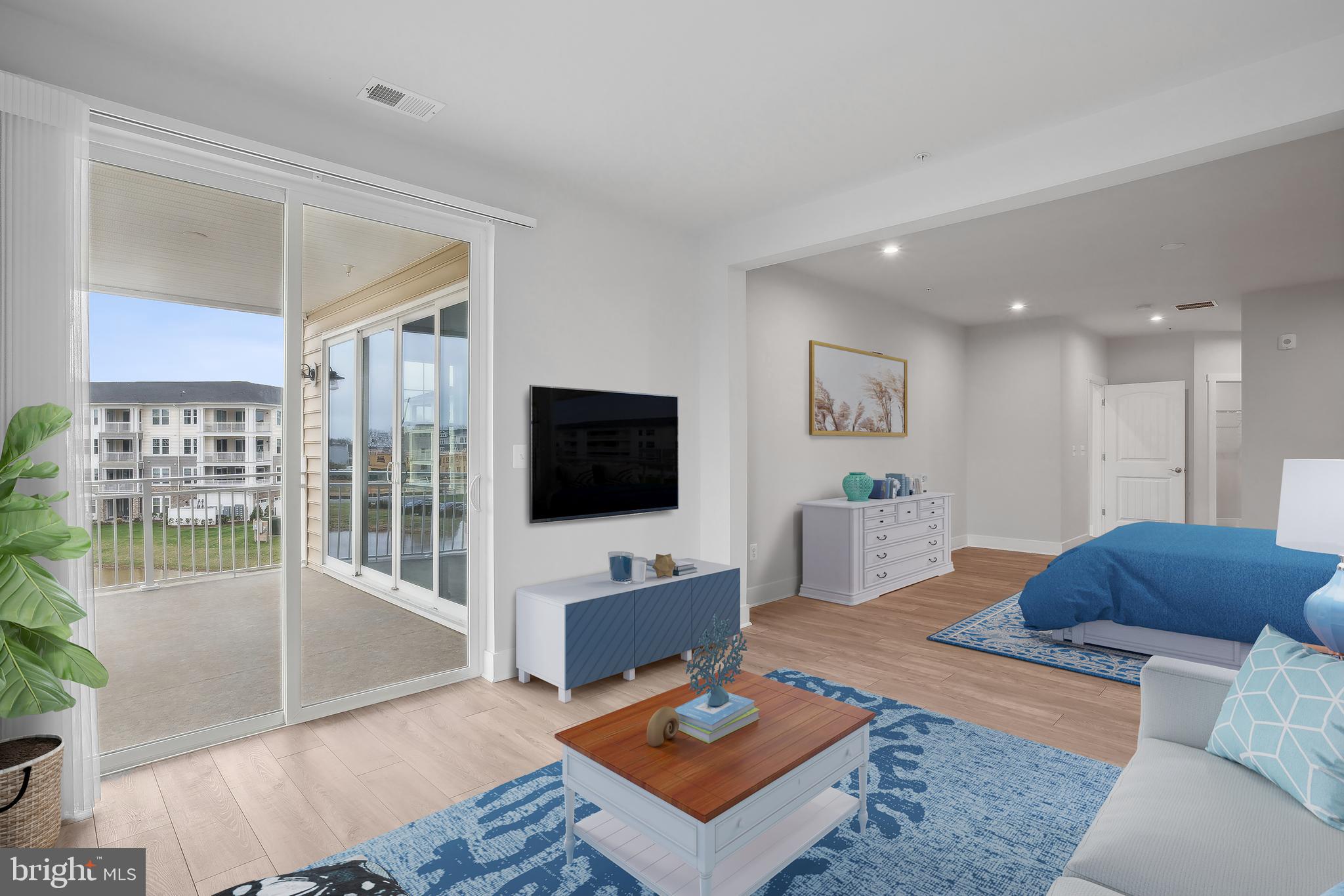 FOUR SEASONS AT KENT ISLAND - Residential